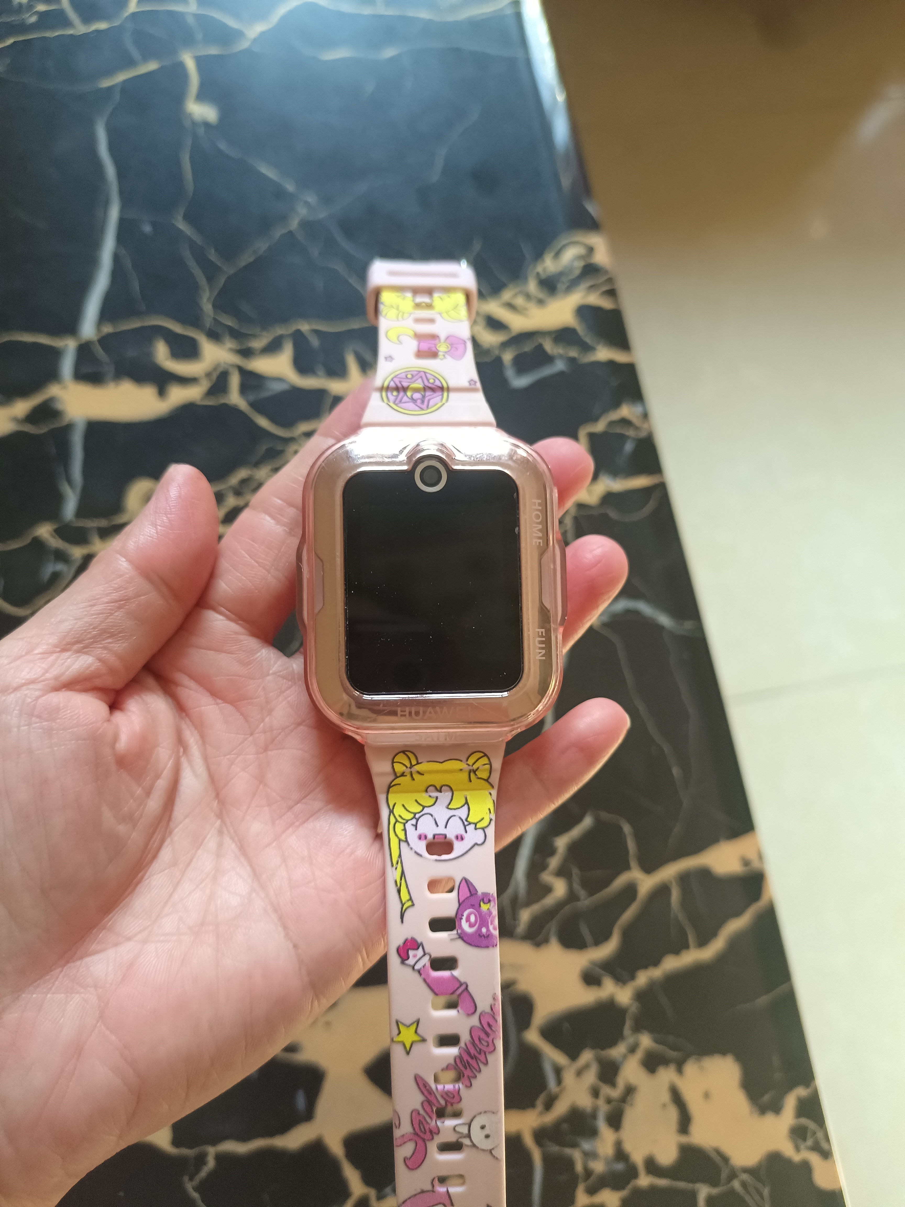 华为（HUAWEI）【咨询享优惠】儿童手表 4 Pro华为高清拍照视频通话4G全网通智能GPS定位防水男女孩学生电话手表 【4Pro樱花粉】【保护膜+表带】 实拍图
