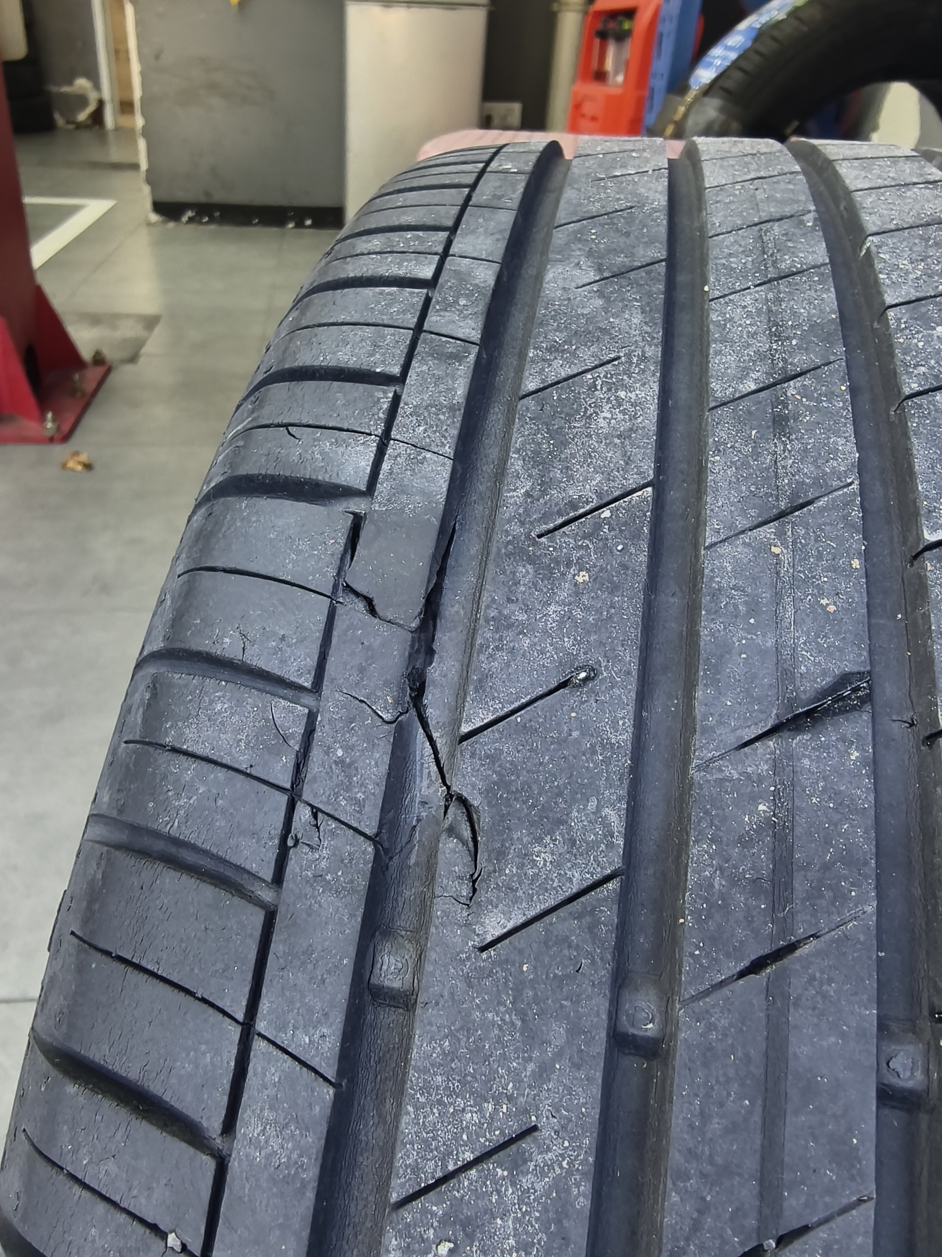 嘉实多（Castrol）极护智E版双次小保养卡 0W-20 C5 6L 含机油+机滤+工时 汽车保养 实拍图