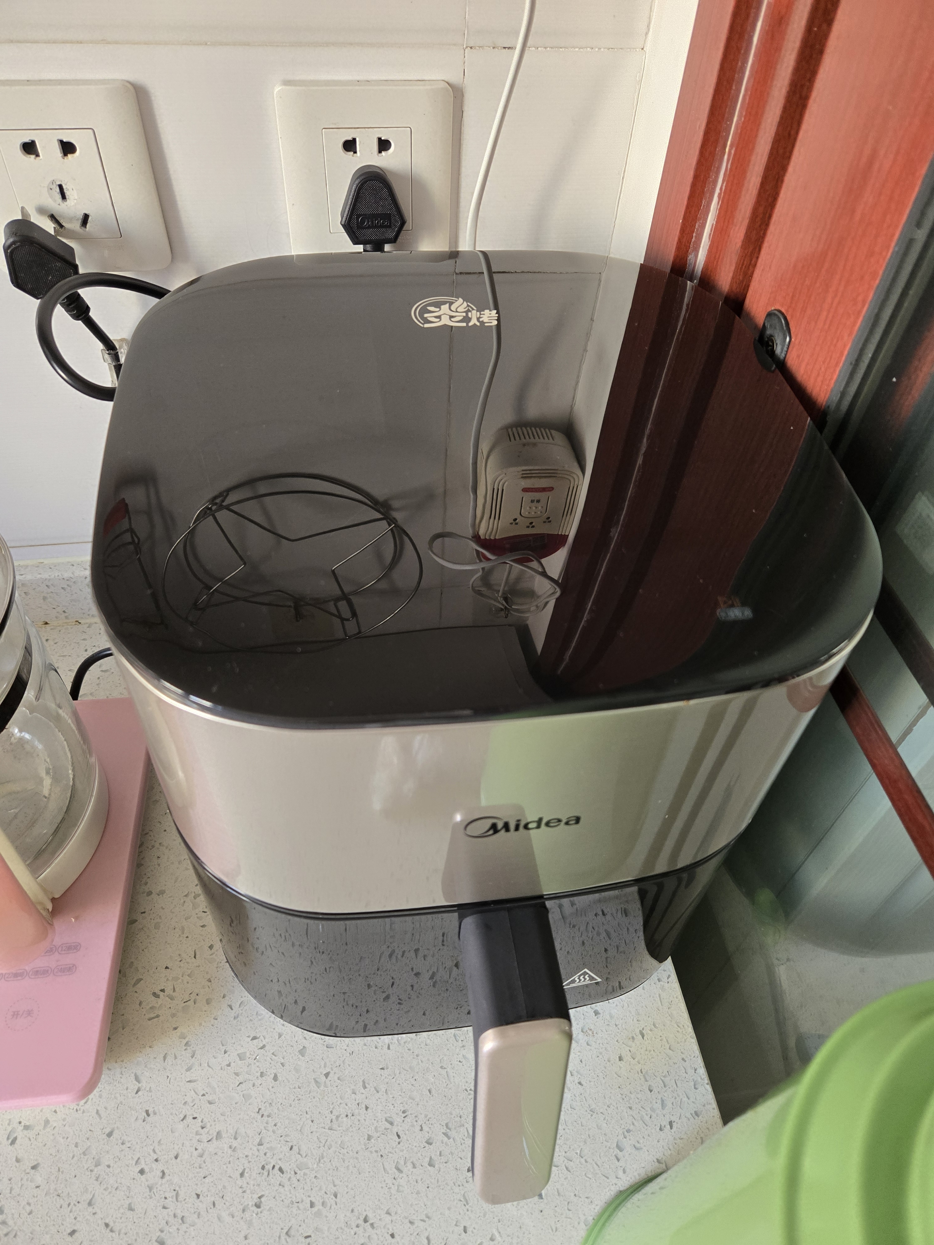 美的（Midea）空气炸锅可视实用烘焙大容量 家用多功能烘焙蒸烤一体机 上下双热源金属内腔智能免翻面KZC6054 实拍图