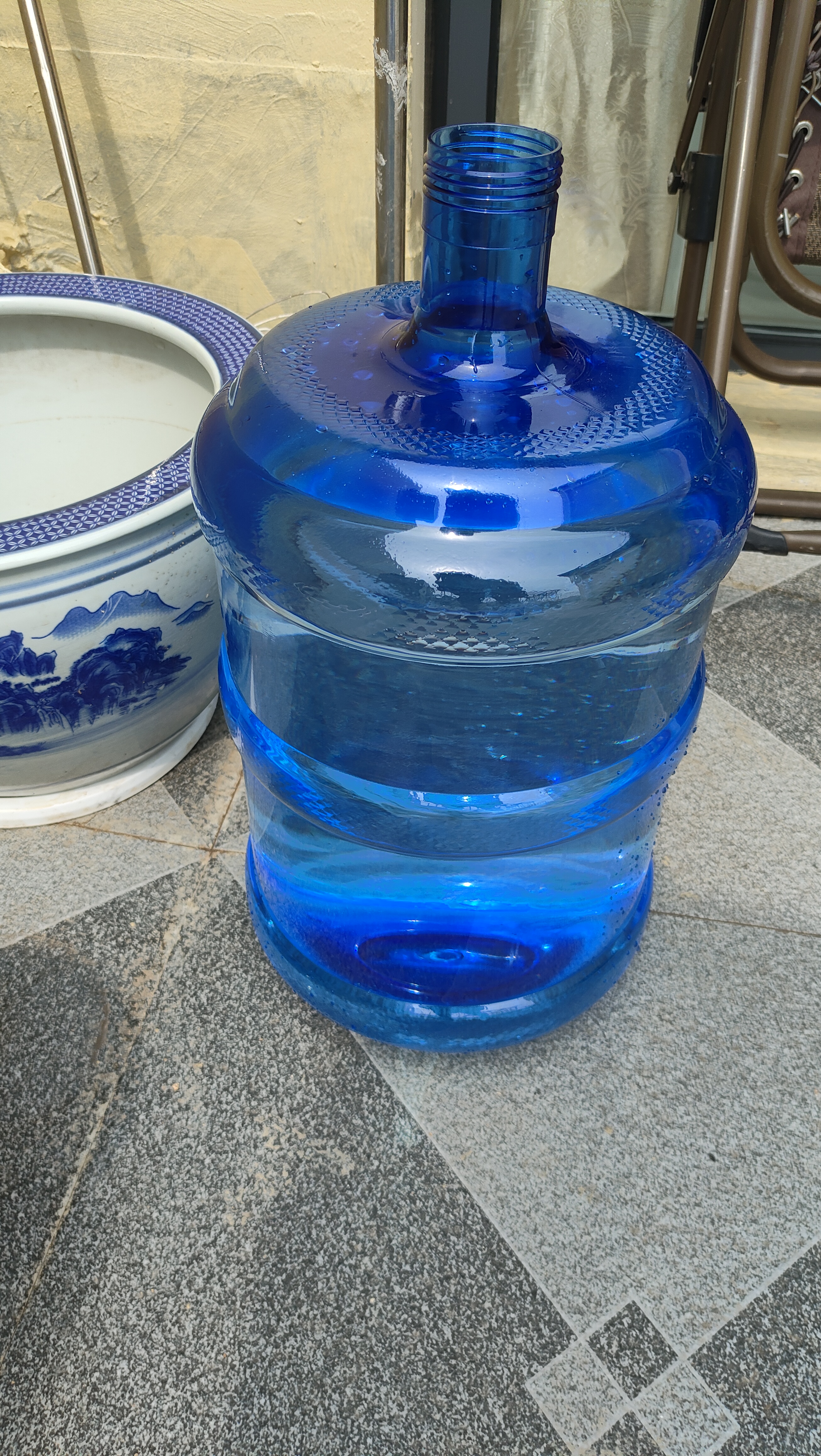 PET纯净水桶手提式家用饮水机桶矿泉水桶装水桶户外车载大容量 18升pet水桶加厚款无把手 实拍图