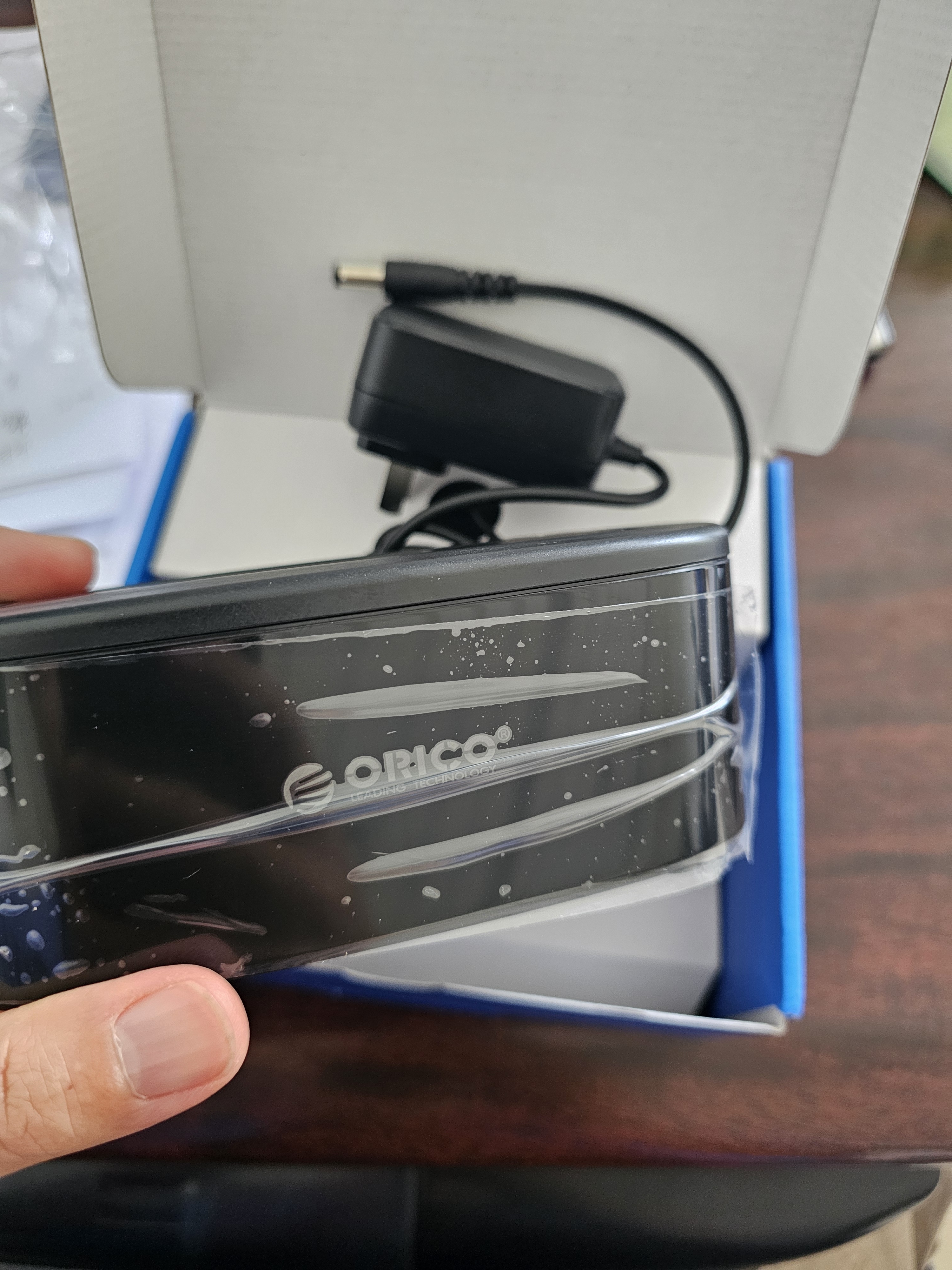 奥睿科（ORICO）硬盘盒底座2.5/3.5英寸SATA机械固态USB3.0硬盘座台式笔记本外置外接移动硬盘盒子6218US3 实拍图
