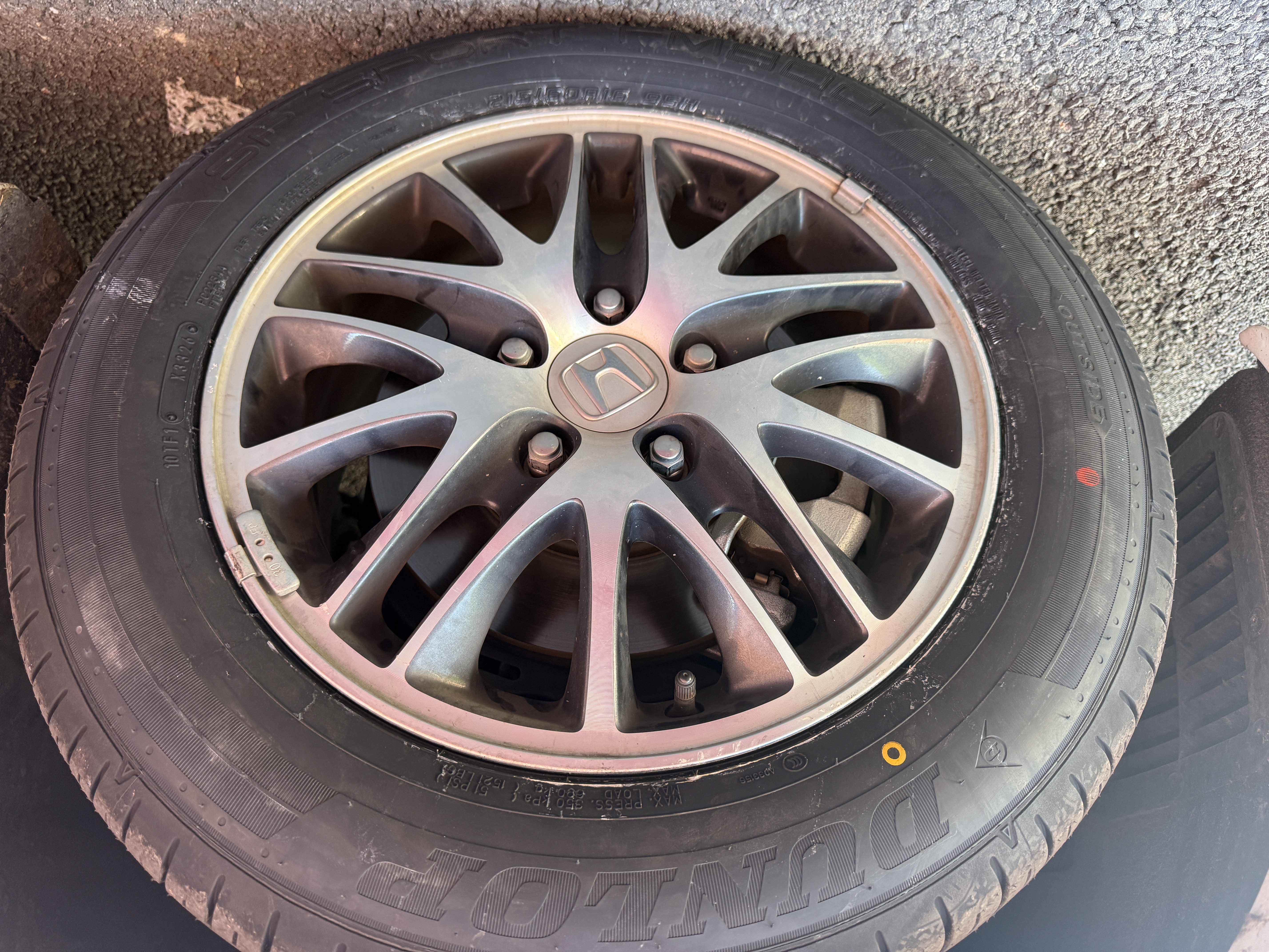 邓禄普（DUNLOP）汽车轮胎215/60R16 95H SPSPORT FM800适配凯美瑞天籁帕萨特迈腾 实拍图