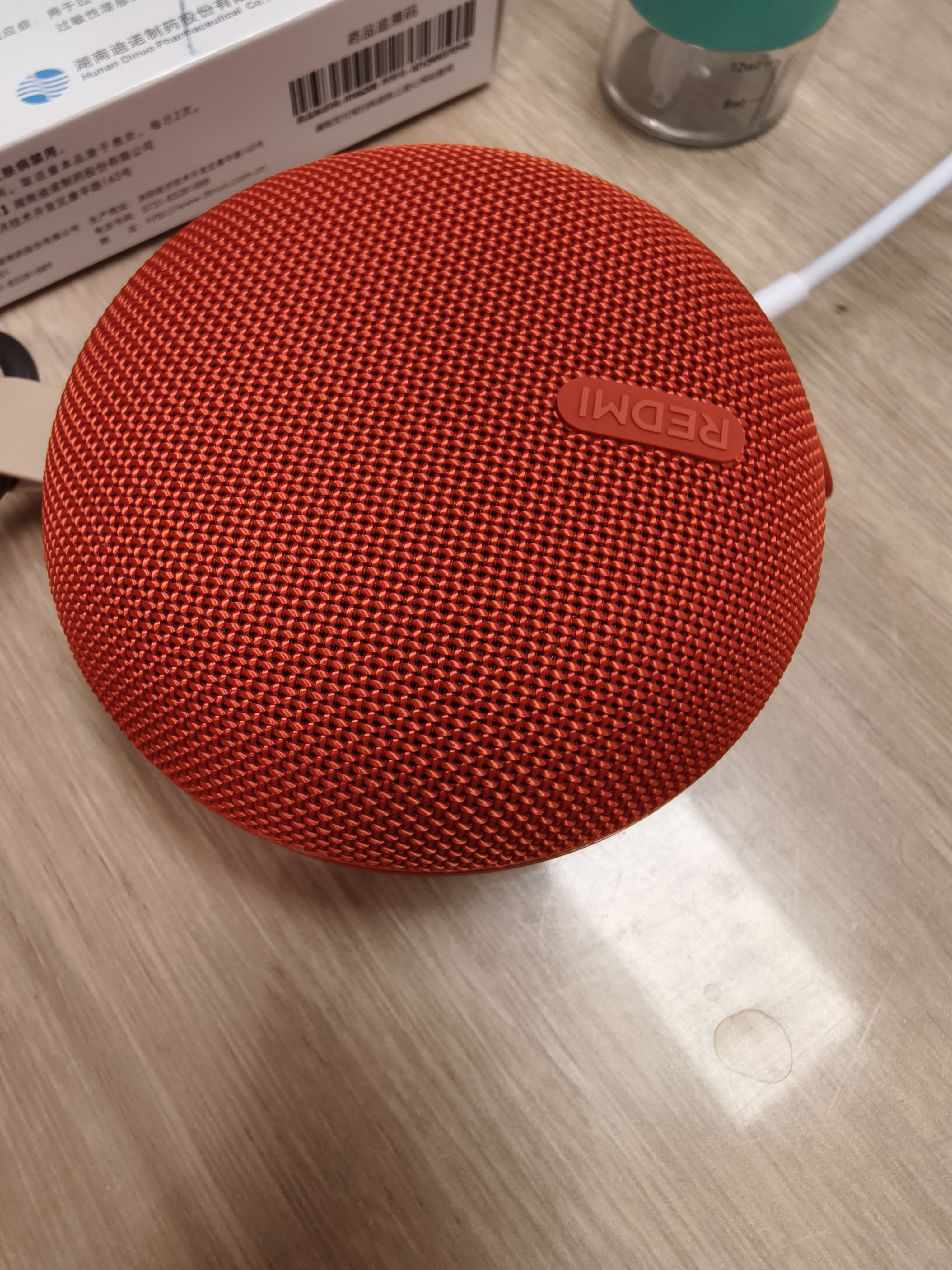 小米（MI）REDMI 蓝牙音箱2 橙色 小米音箱音响 长续航 IP67防尘防水 户外便携插卡 音响低音炮  礼物 家用 实拍图