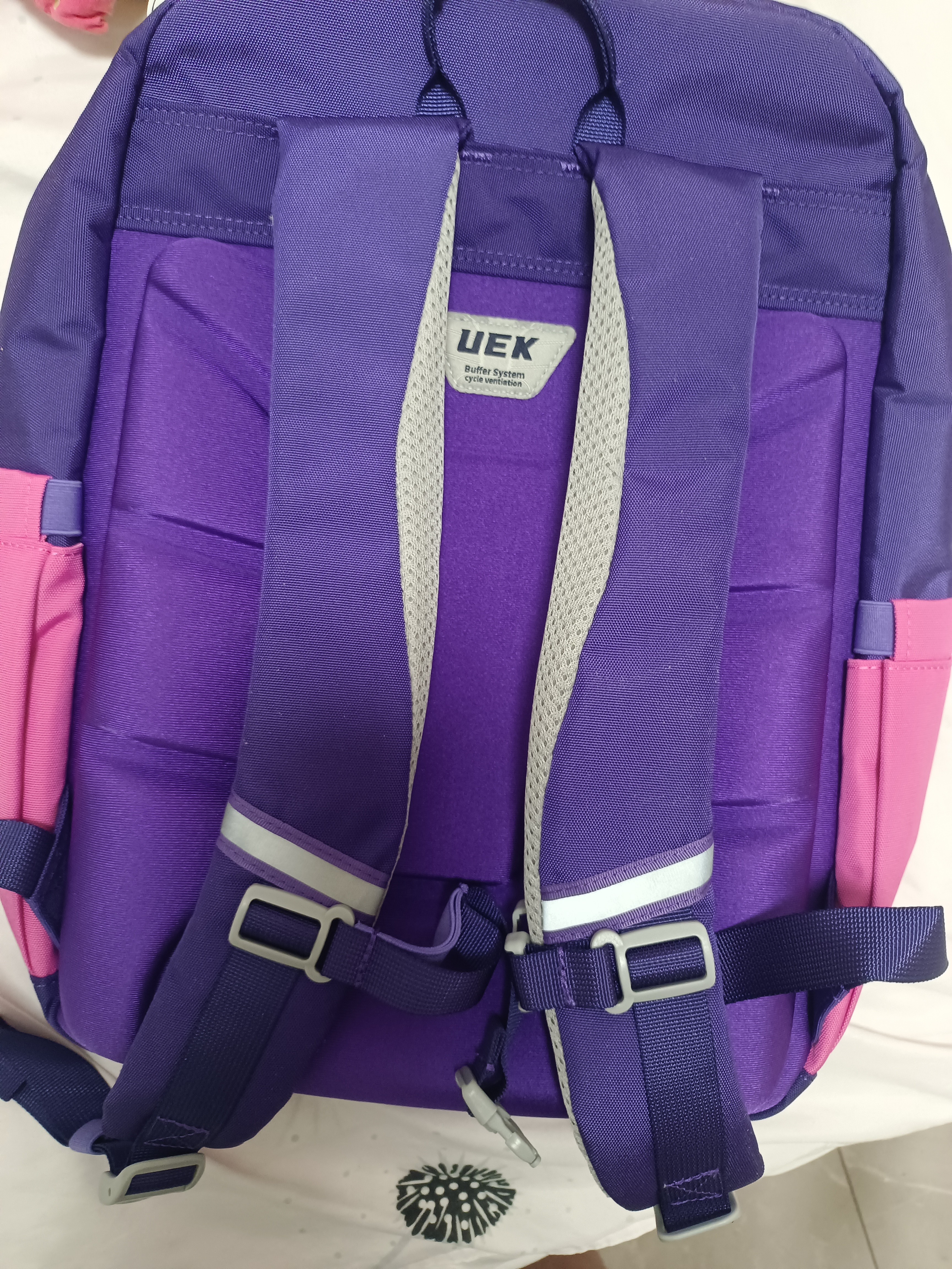 UEK小学生书包减负护脊书包女生儿童3-6年级背包英伦双肩包深紫色 实拍图
