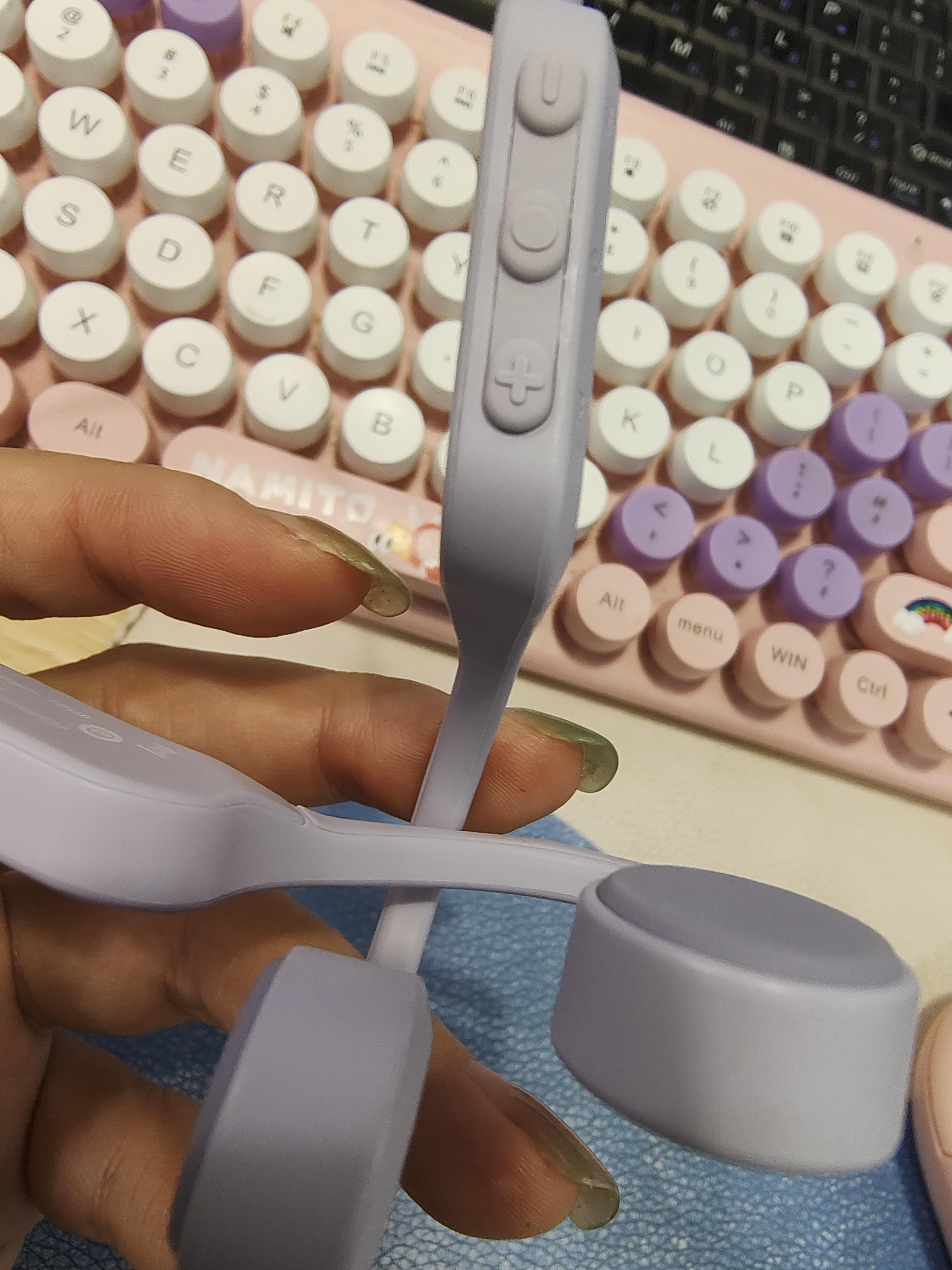 爱国者（aigo）真骨传导运动2026蓝牙游泳儿童耳机 IP68级防水 32G存储MP3 开放式挂耳马拉松骑行跑步 G03PRO紫色 实拍图