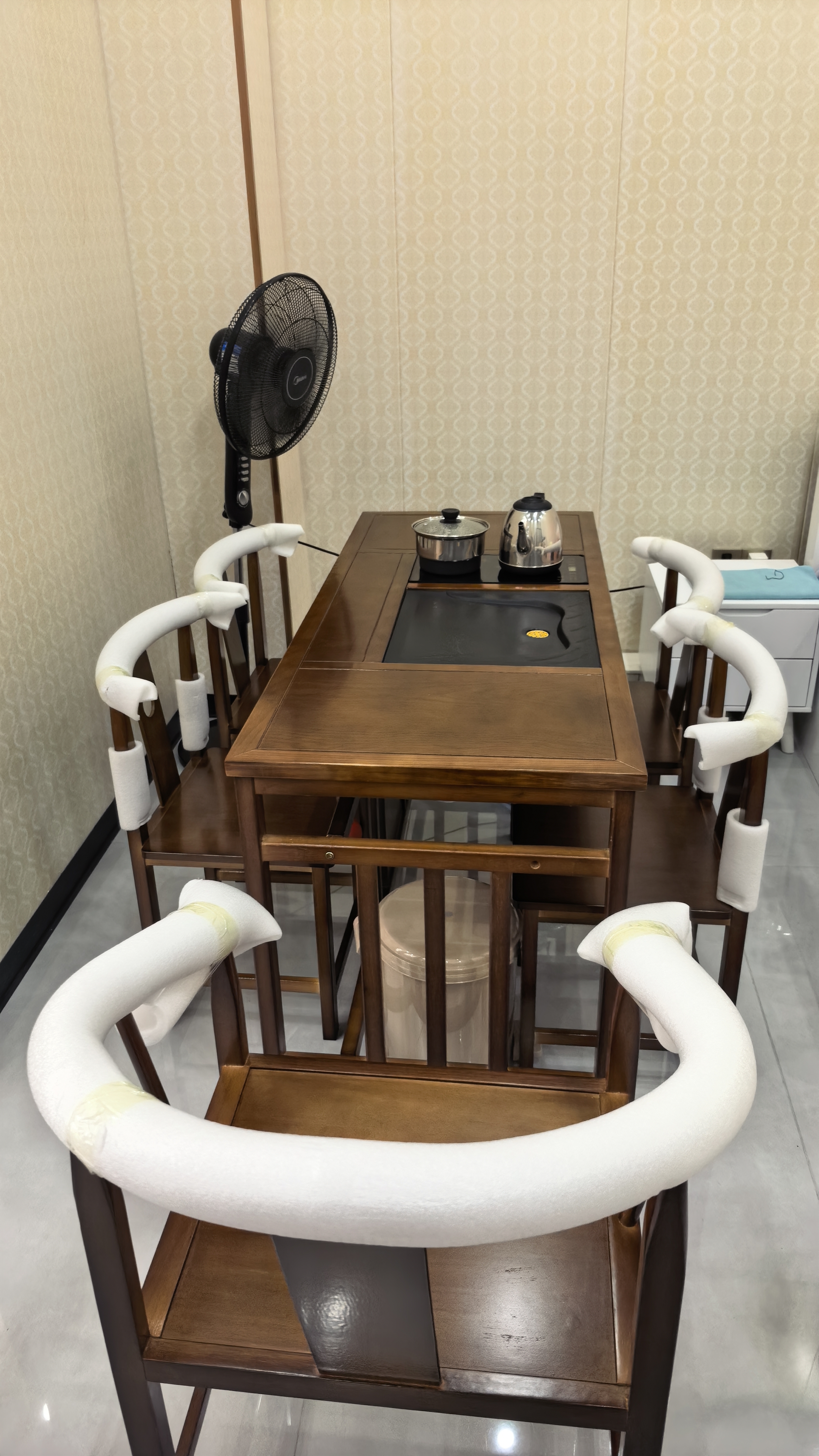 实木茶桌椅组合客厅功夫茶台茶几小户型家用套装一体阳台泡茶桌子 1.4米明月桌+1围椅+4月牙椅【送电磁炉茶具】 实拍图