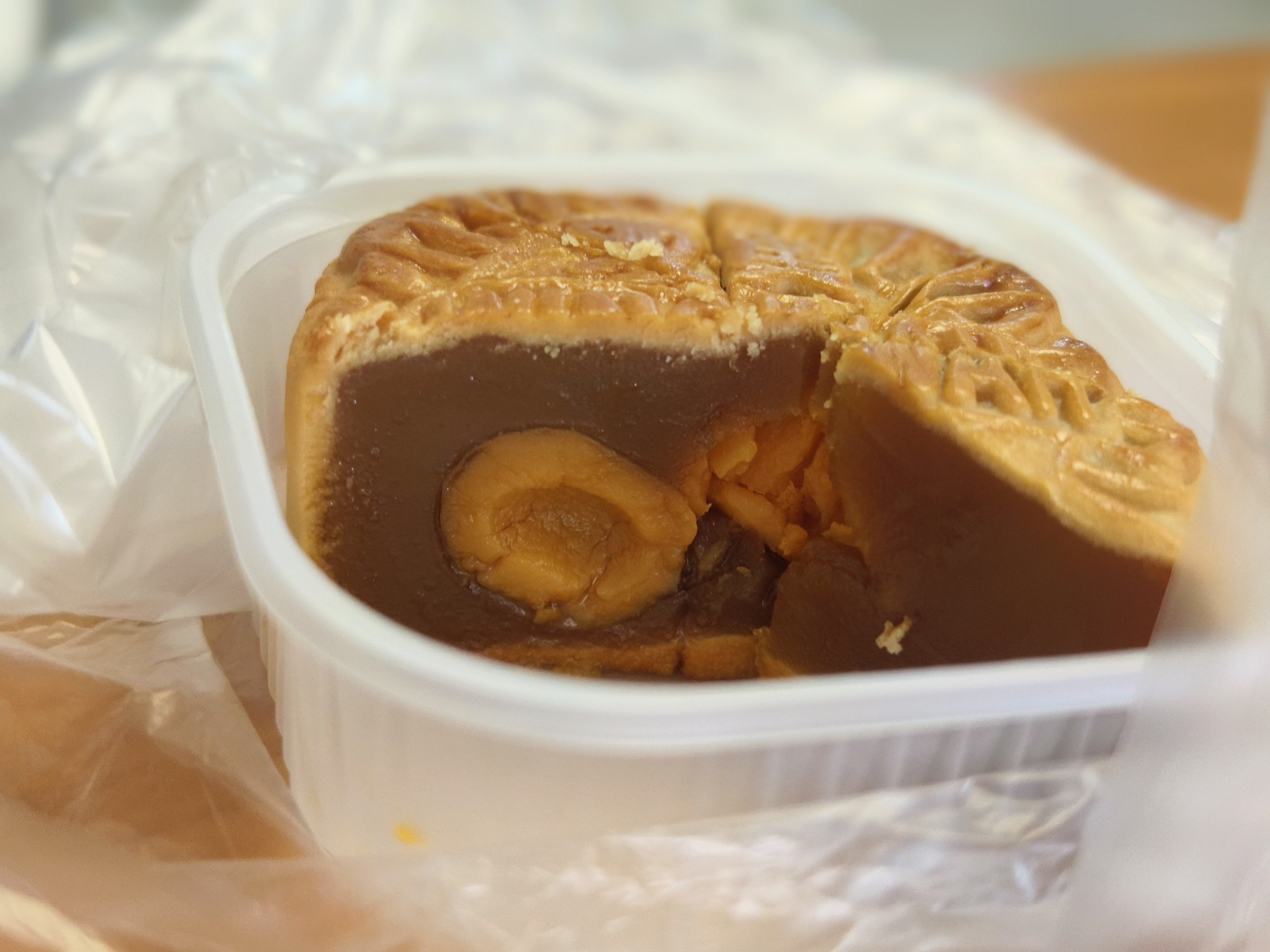 元朗荣华月饼礼盒高档双蛋黄莲蓉月饼740g香港荣华广式中秋节月饼送礼品 实拍图