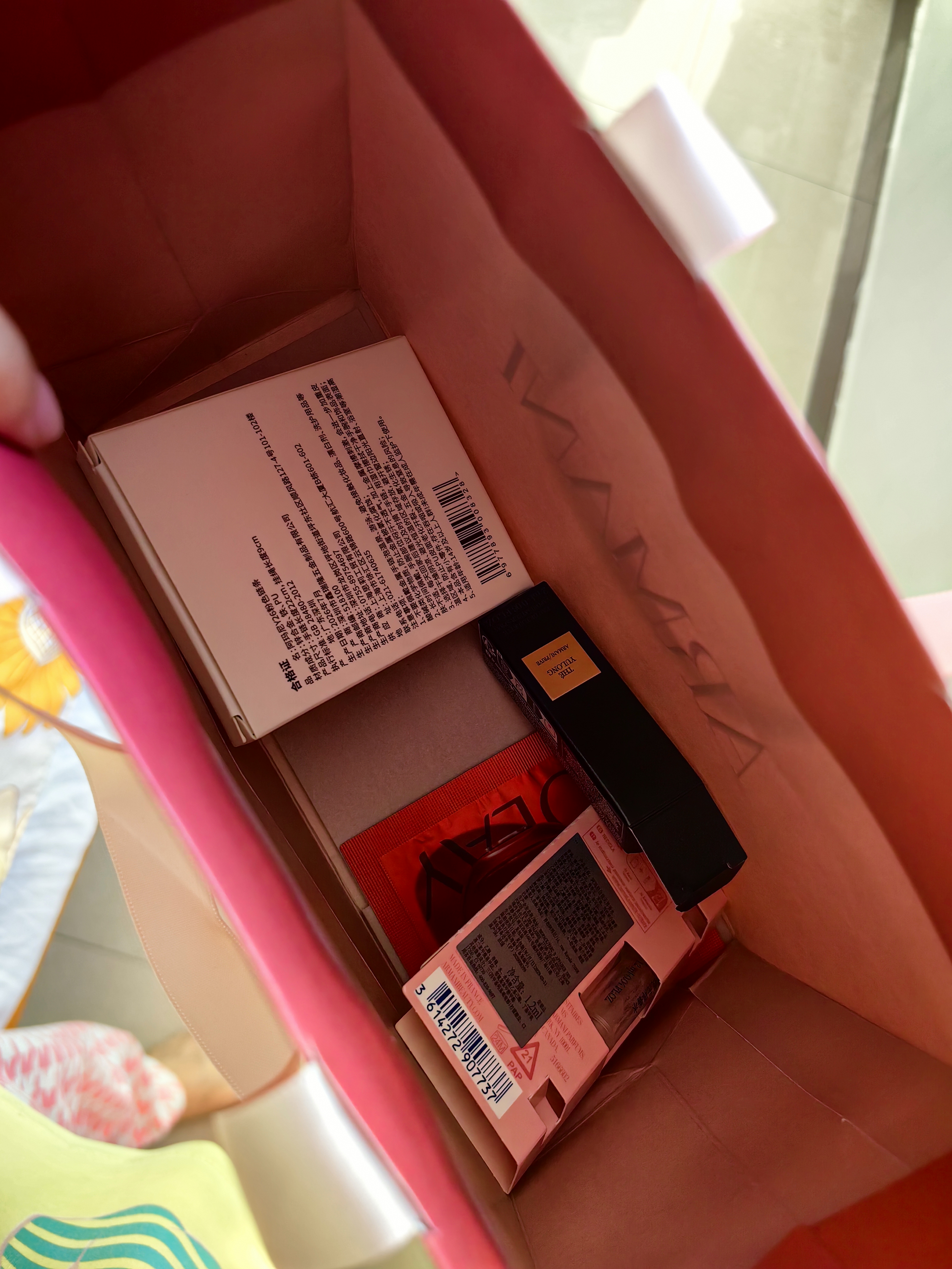 阿玛尼谷爱凌同款传奇红管唇釉100送女友口红生日礼盒中秋节新婚礼物 实拍图