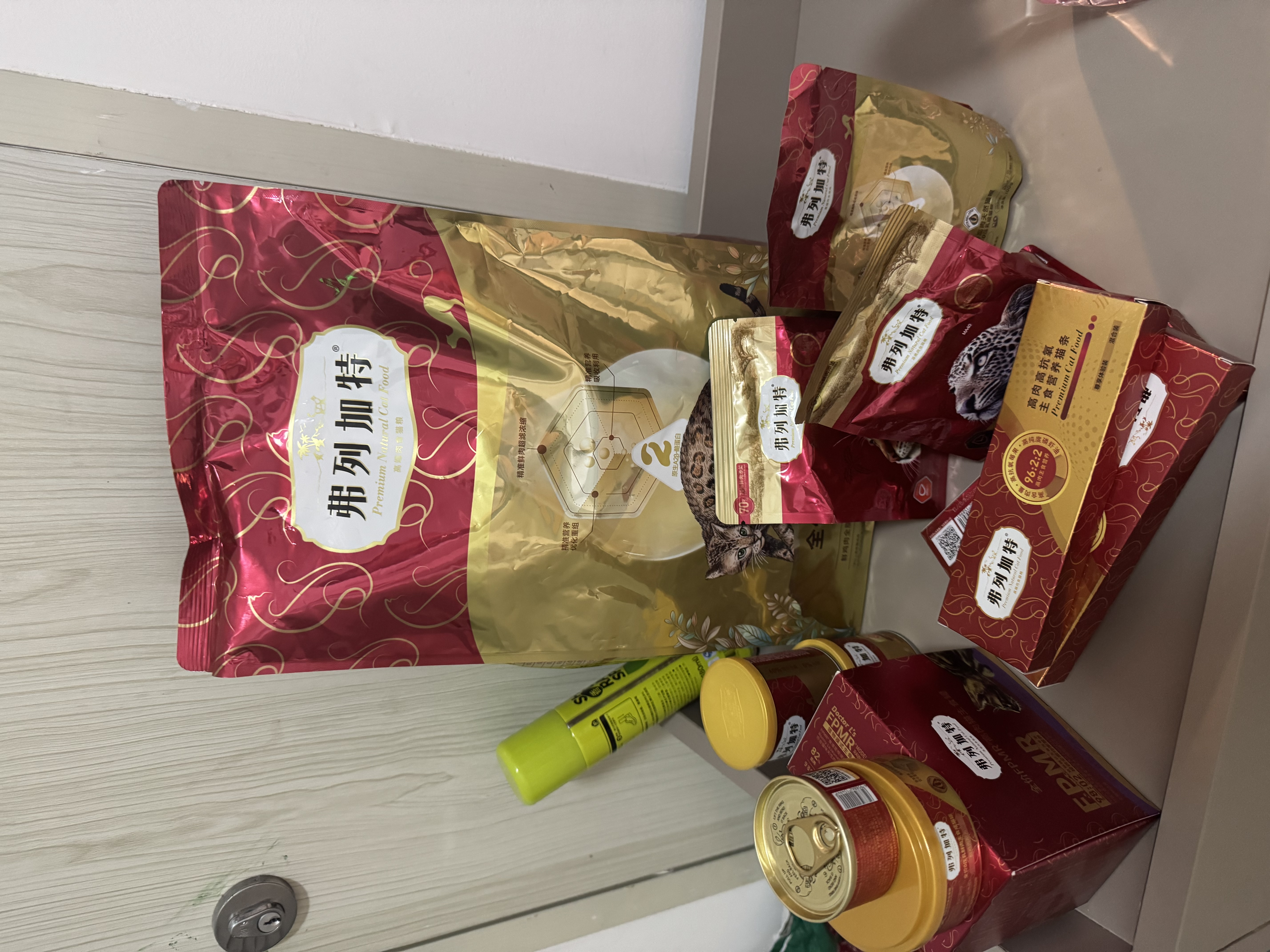 弗列加特FPMR生骨肉猫主食罐 成幼猫湿粮猫罐头 混合味45g*8罐 实拍图