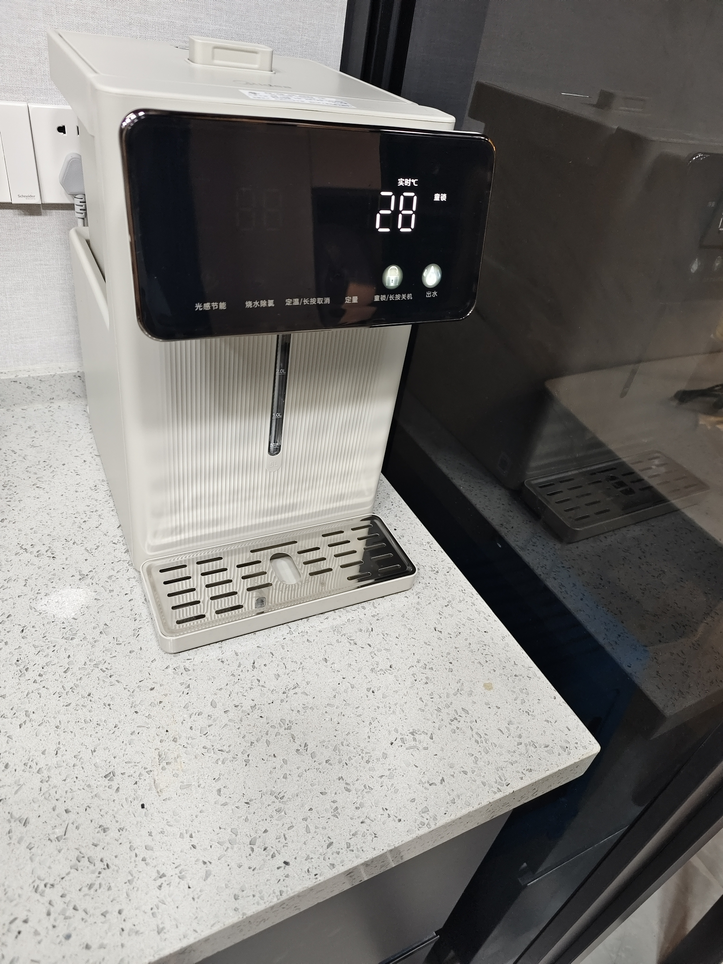 美的（Midea）纯钛小魔方电热水瓶净饮水机2026新款恒温水壶一体可拆泡奶机全能大师5L大容量SP50E-23FPro-Ti 实拍图