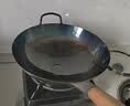 陳枝記铁锅炒锅陈枝记无涂层健康炒菜锅家用商用熟铁圆底老式已开锅燃气 33cm有耳单锅+锅铲+锅盖 实拍图
