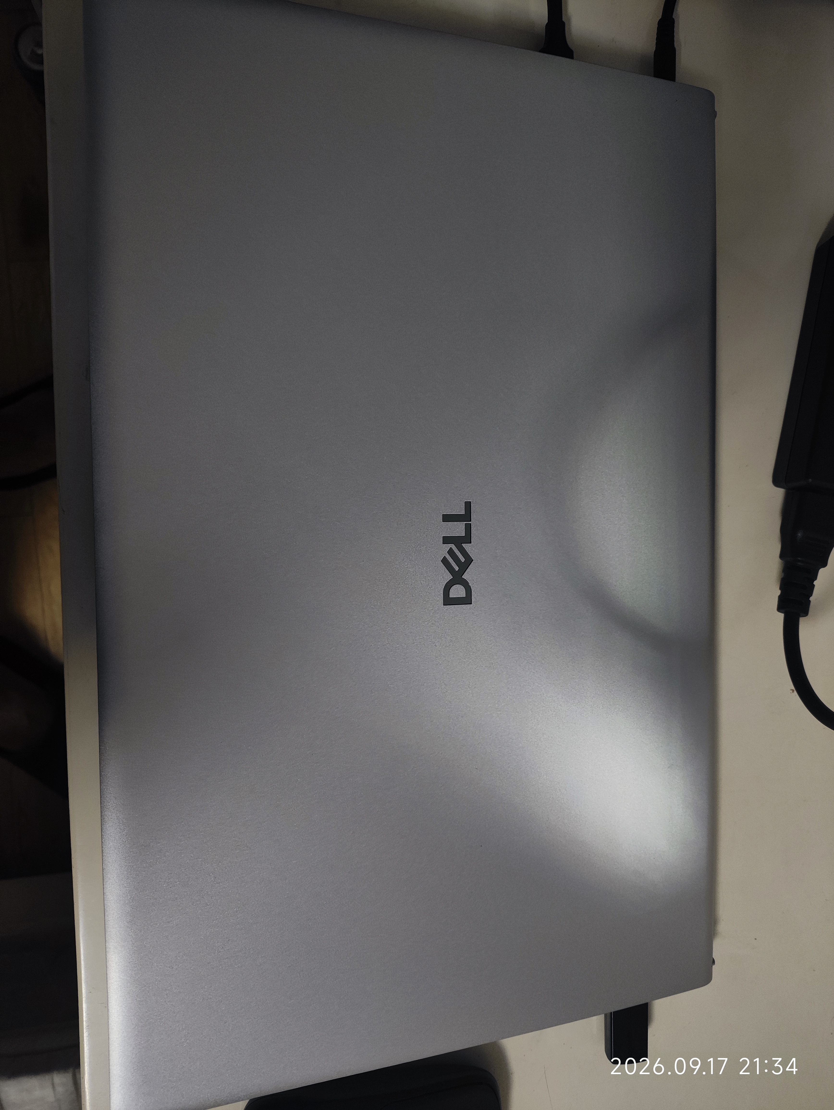 戴尔灵越15Pro 【2026AI新品补贴15%】高性能AI轻薄笔记本电脑15.6英寸大学生商务学习游戏办公手提本 Ultra5-225H 16G 1T 120Hz【京东热销】 实拍图
