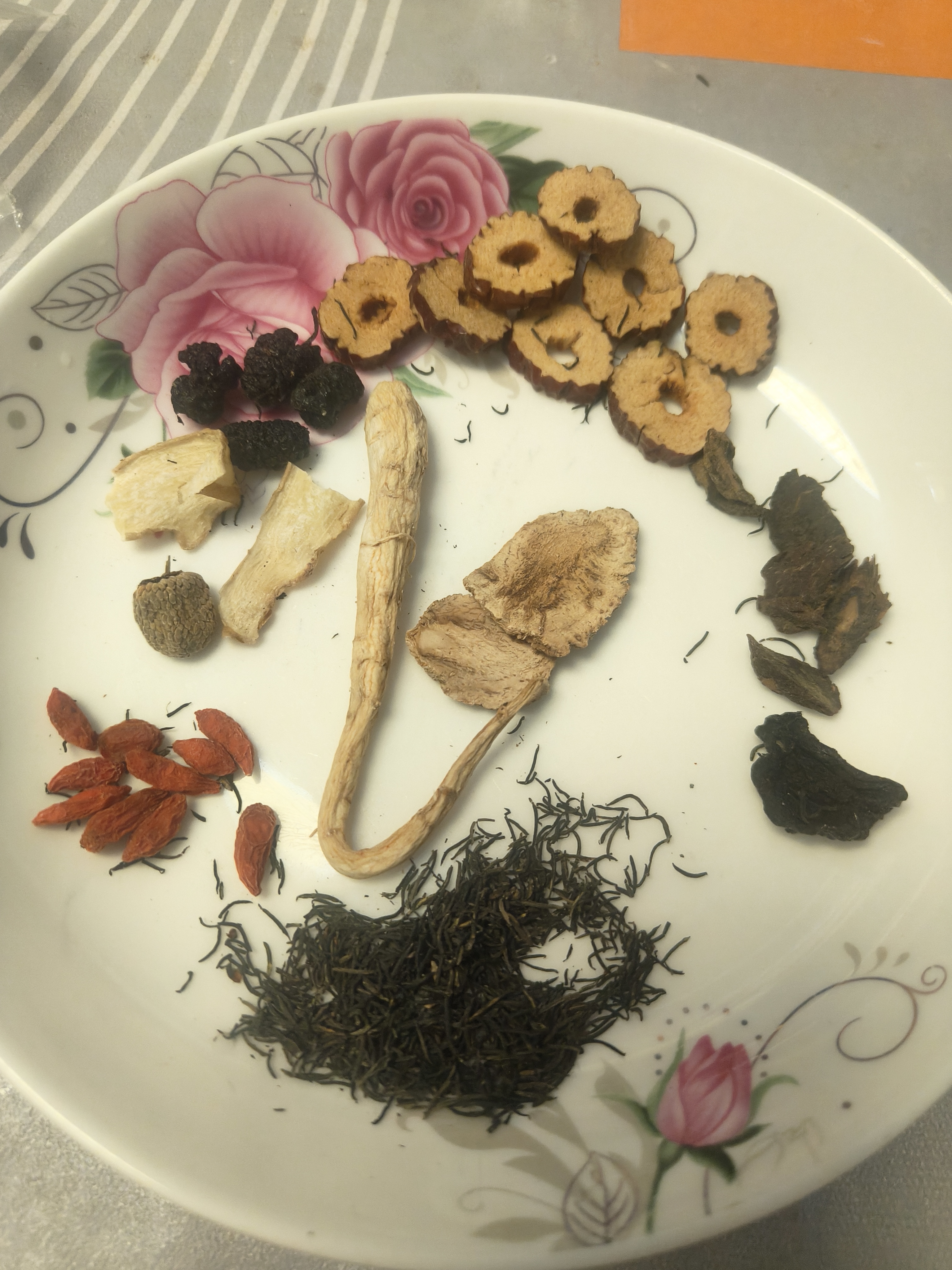 京东京造一整根人参十宝茶360g 黄精玛咖肉苁蓉杜仲雄花补阳养生精肾男性 实拍图