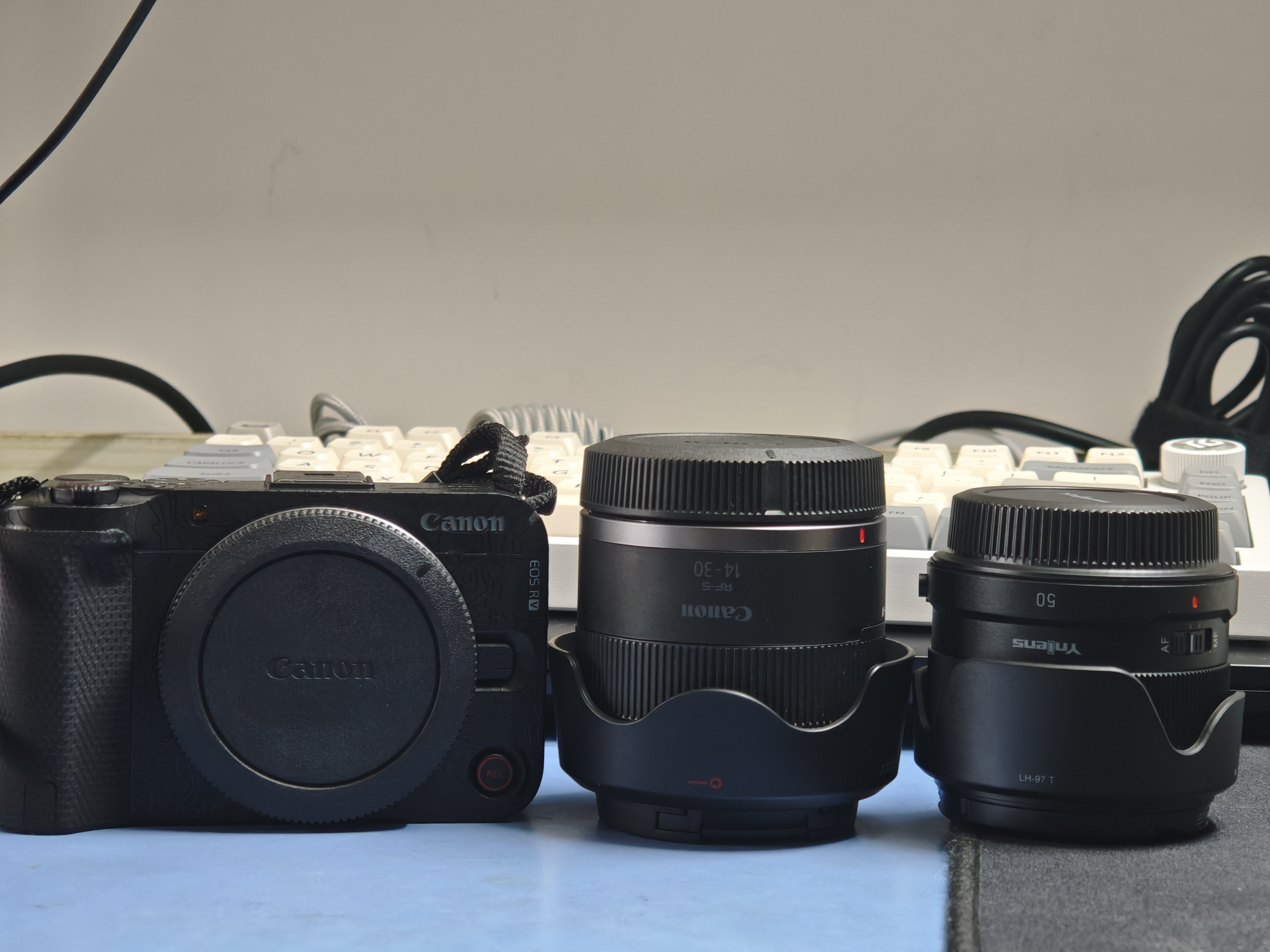 永诺 YN50mm F1.8 多规格R口小痰盂单反微单标准定焦镜头 适用索尼口尼康Z口佳能口相机 50F1.8多规格R口 半画幅 黑壳 实拍图