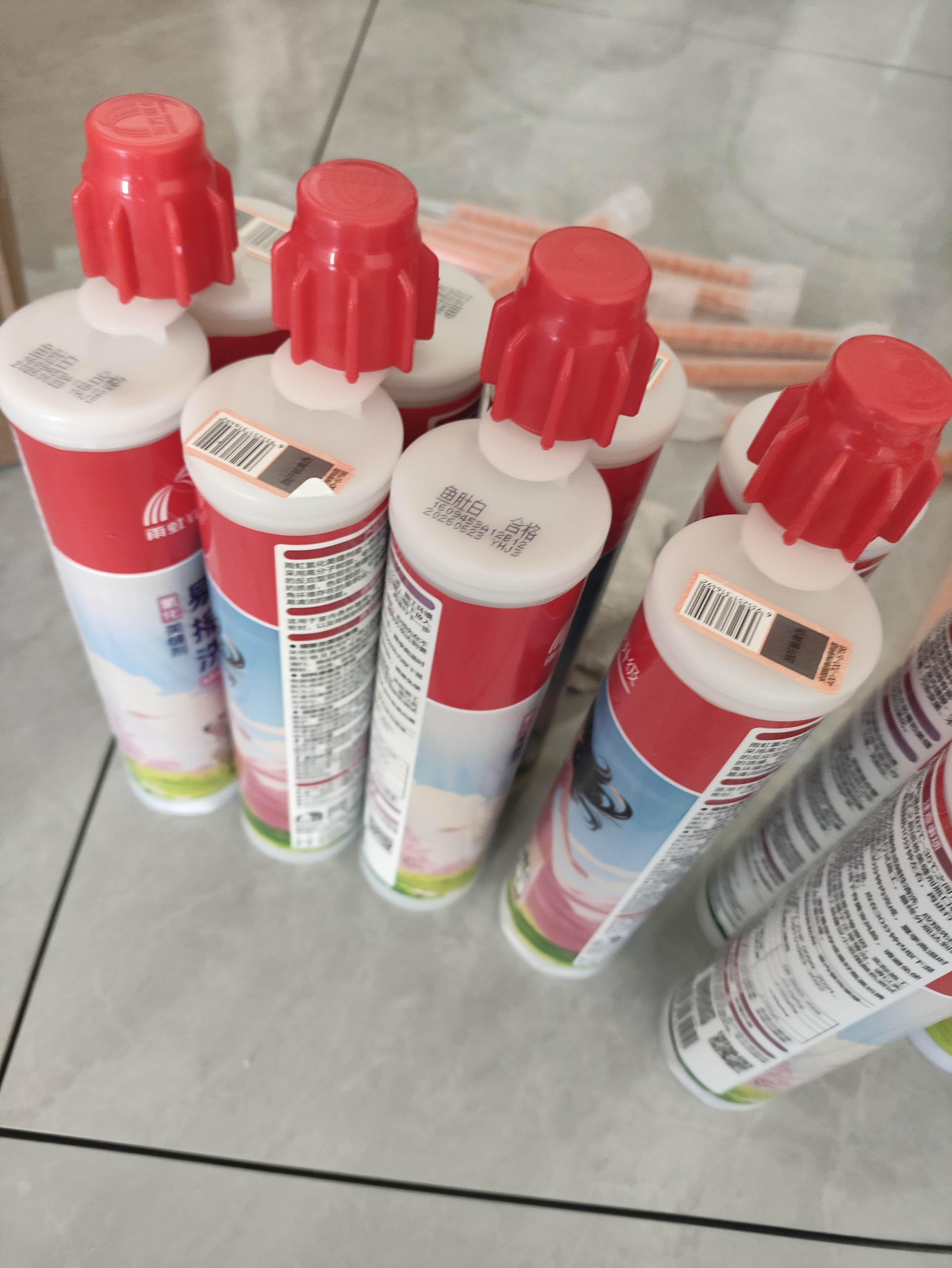 雨虹防水防霉耐黄变美缝剂十大品牌瓷地砖美缝胶防水勾缝填缝剂 鱼肚白 实拍图