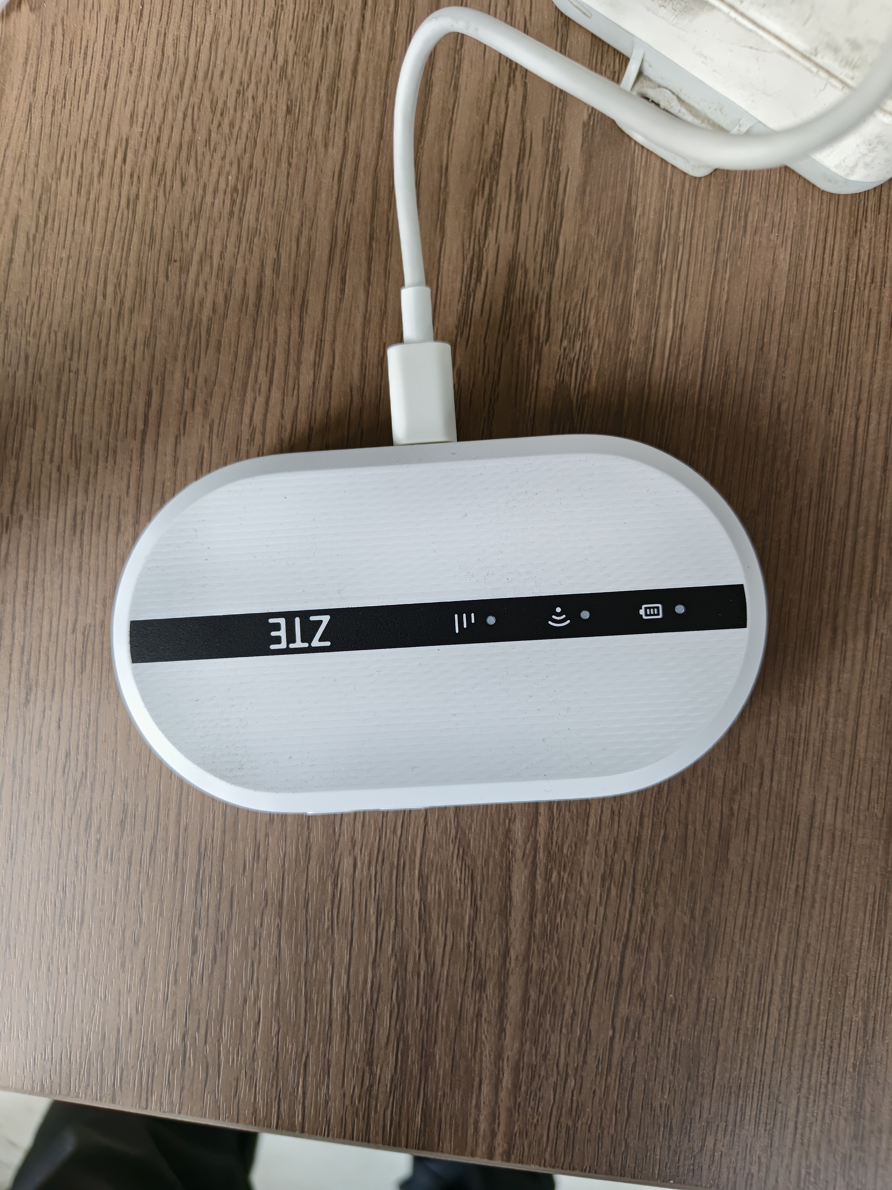 中兴（ZTE）U10LS 随身wifi6免插卡移动wifi无线网卡便携式热点4g路由器无限笔记本电脑通用流量2026款 实拍图