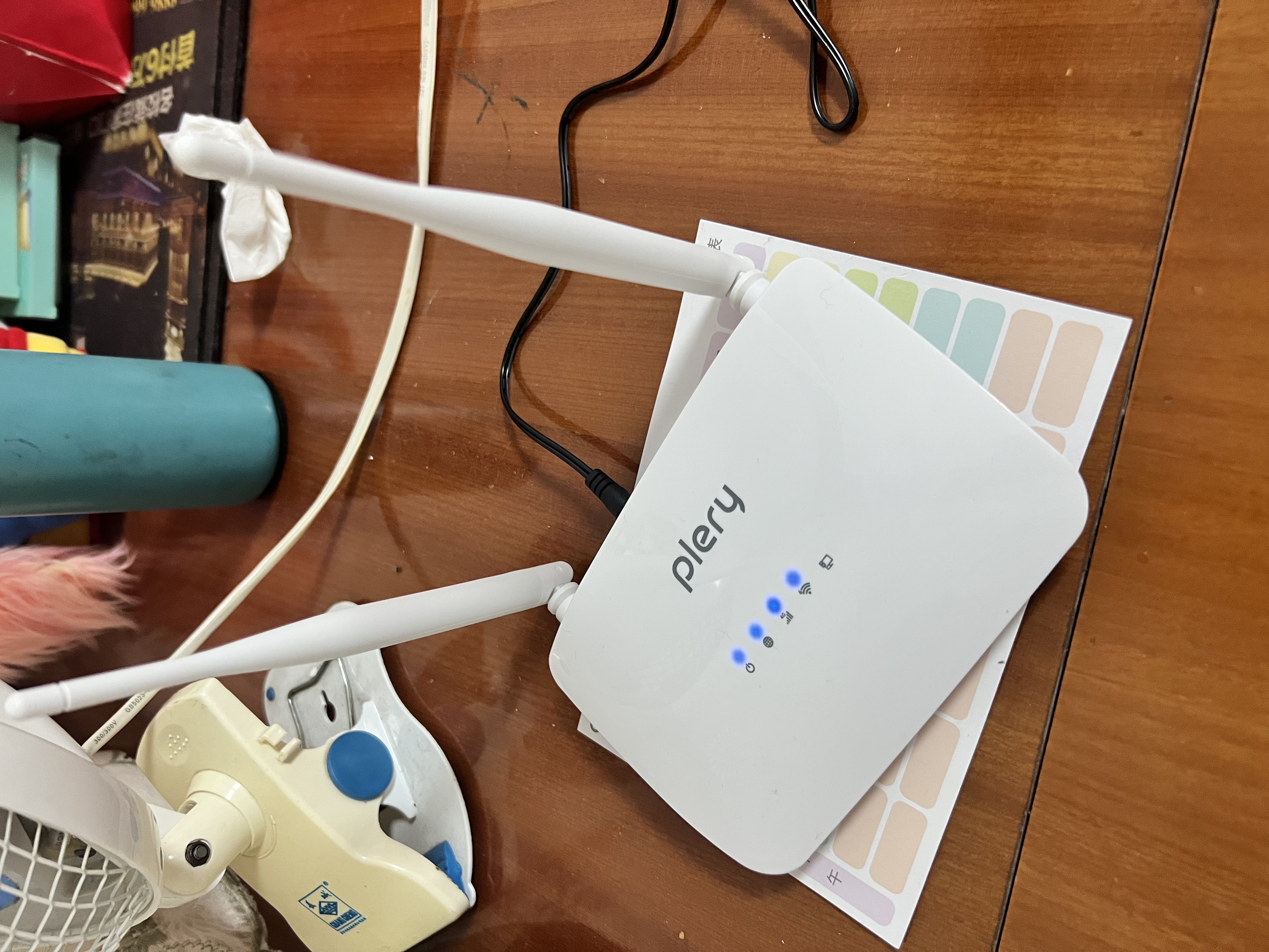 PLERY普锐R601 可插SIM卡4G移动路由器双LTE天线4g转WiFi热点 转有线 电信联通移动广电全网通无线上网 插卡版【联通/电信/移动/广电全网通】 实拍图
