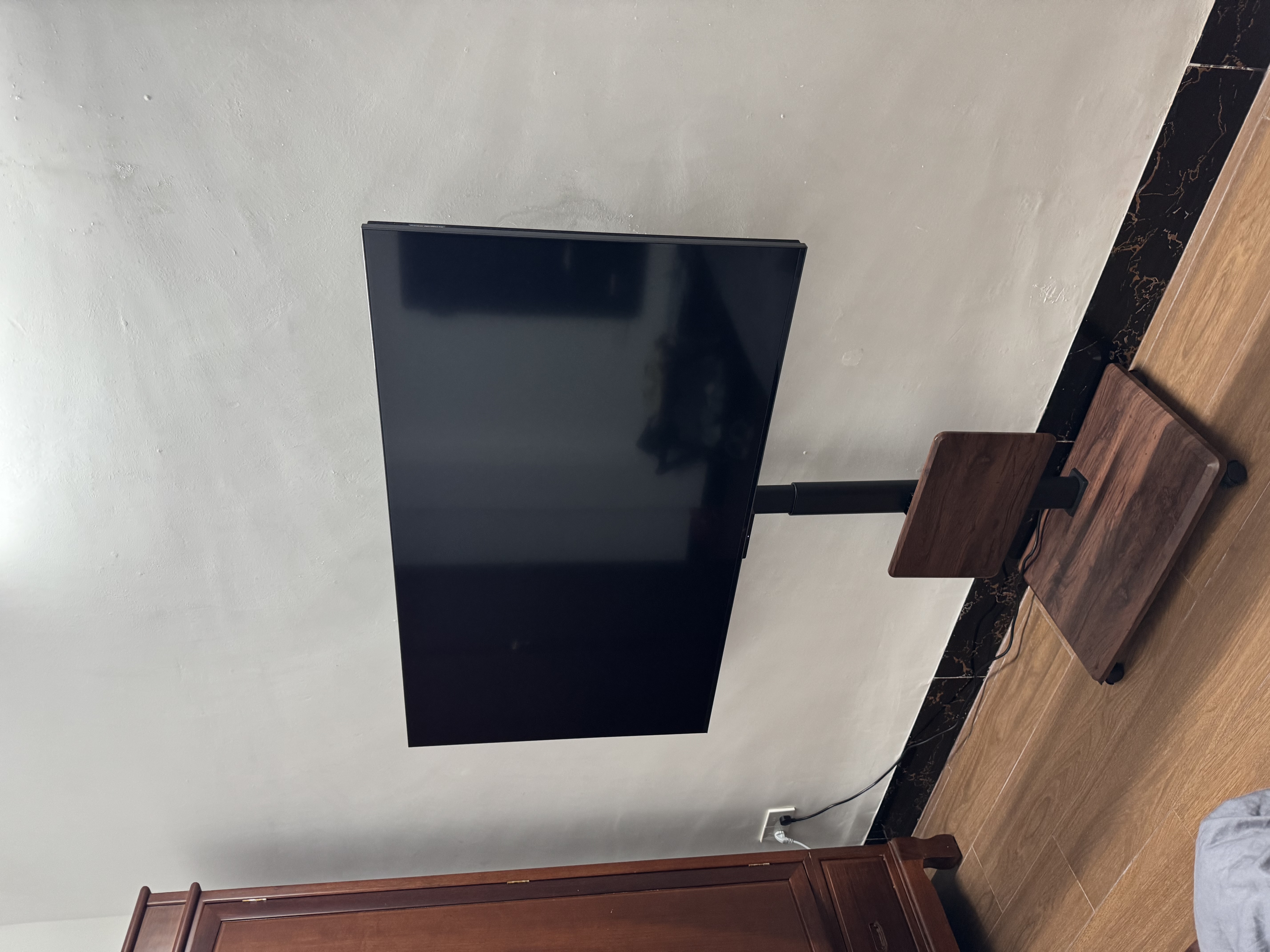 TCL艺术壁纸电视 55T6M 55英寸 3.99cm平板薄 轻盈家居美学 QD-Mini LED 全通道288Hz 电视2026新款 实拍图
