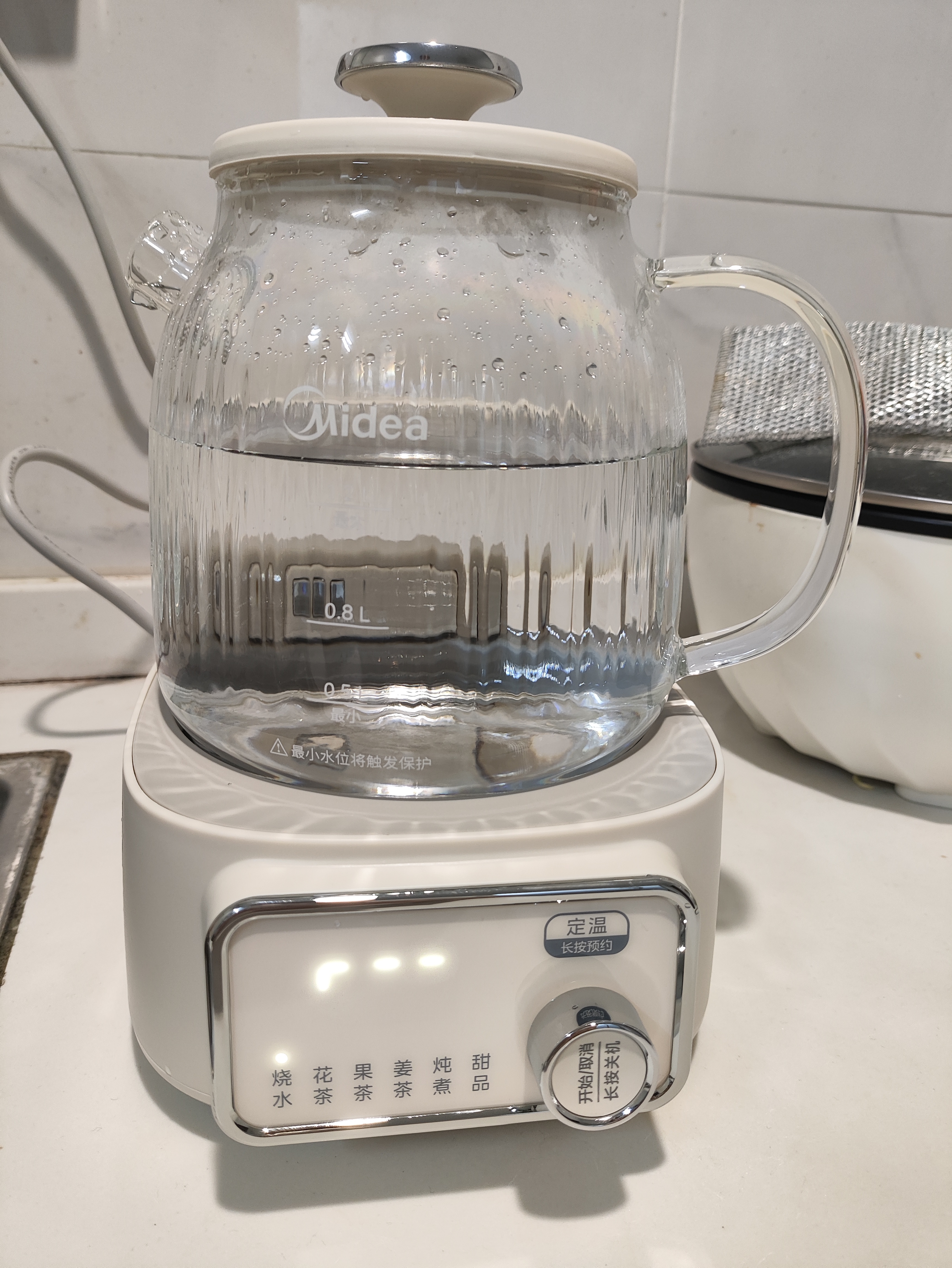 美的（Midea）花漾0胶水全玻璃养生壶多功能煮茶壶母婴烧水壶泡奶机智能恒温电热水壶全自动一体1.2L YS12B302J 实拍图