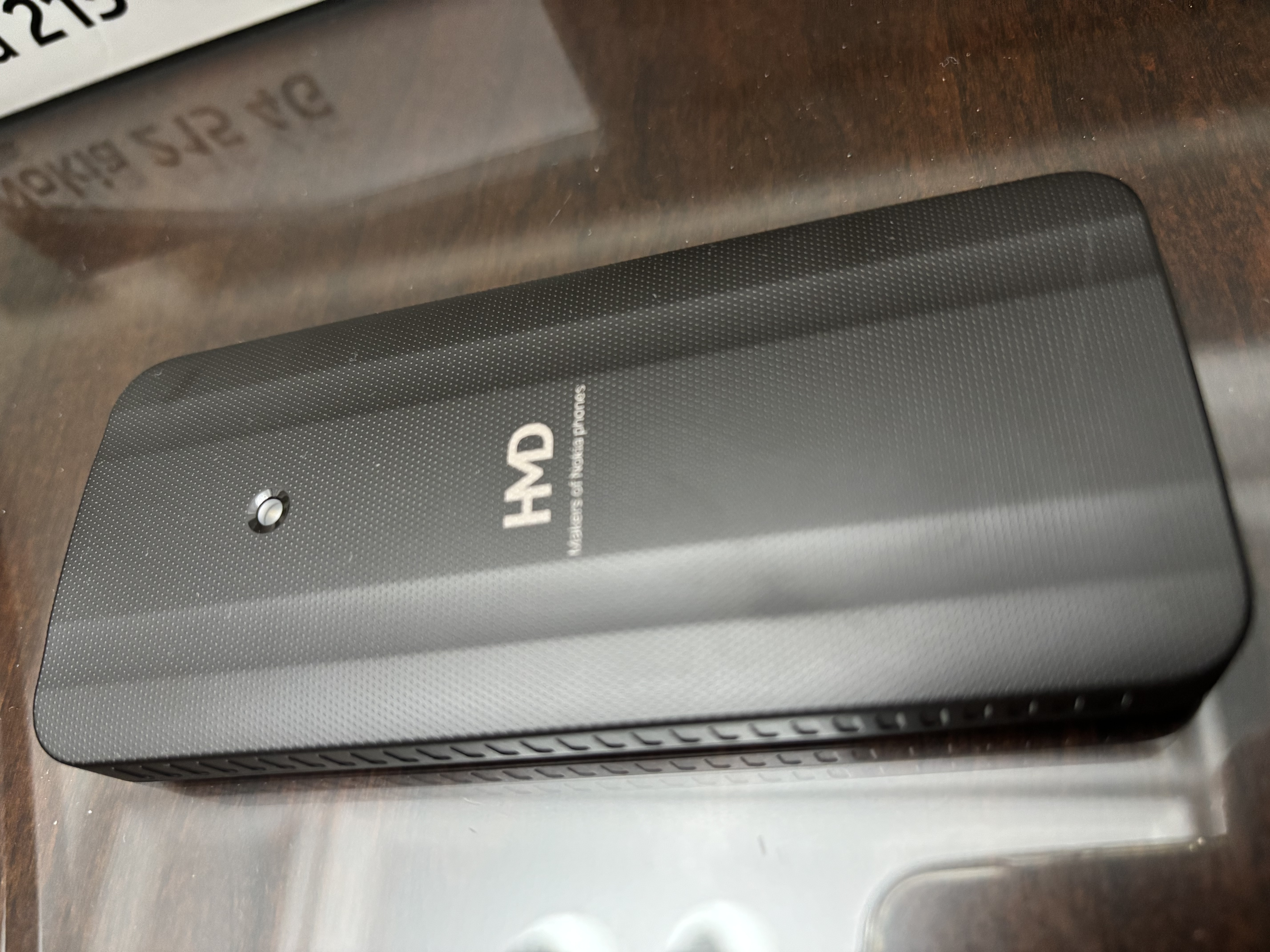 诺基亚（NOKIA）215 4G学生手机视频通话定位微聊全网通2.8英寸大屏小学初中专用戒网儿童电话老年人手机黑色 实拍图