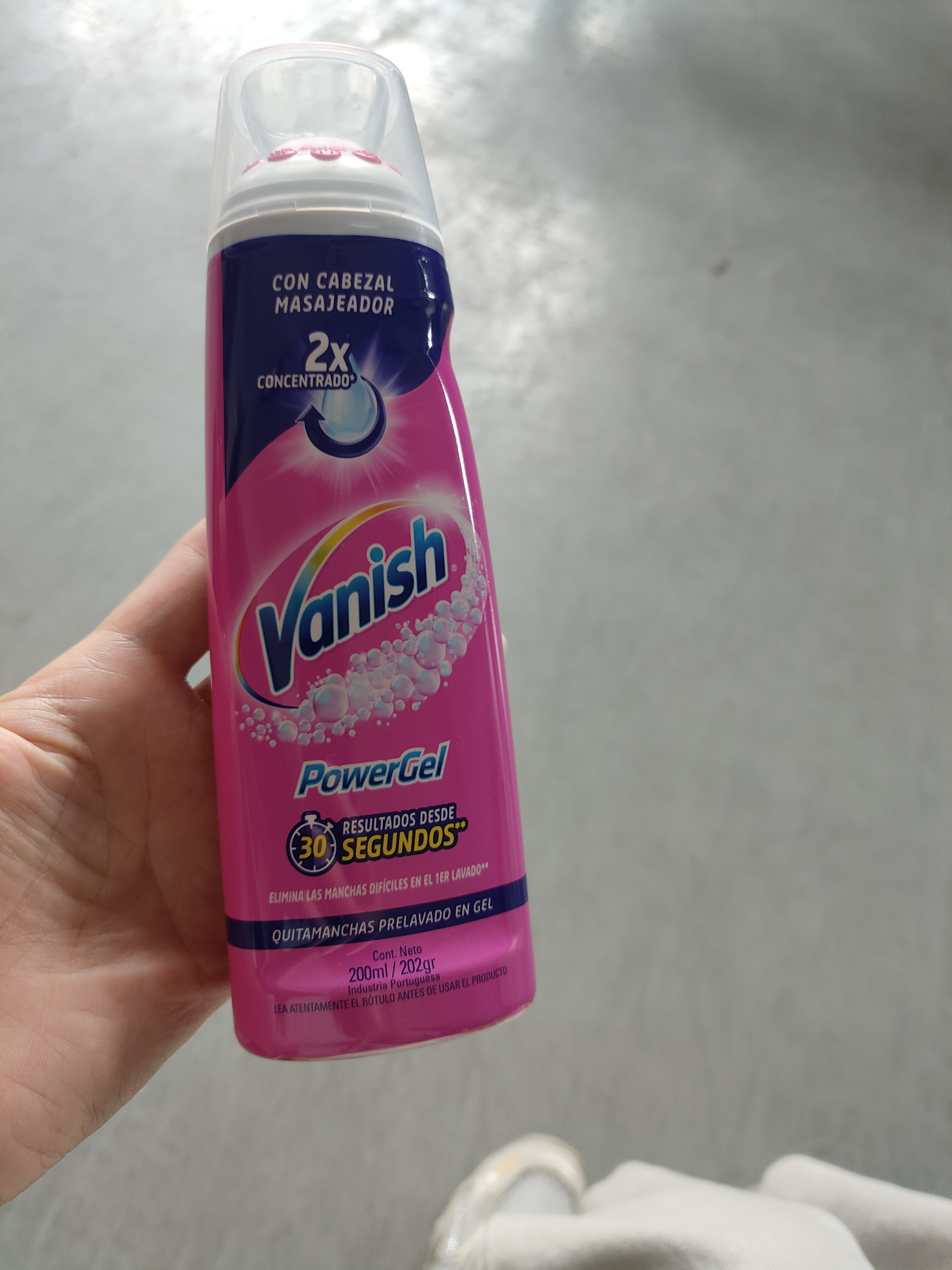 渍无踪（Vanish）去渍啫喱笔衣领净去油污渍衣服神器羽绒服洗涤剂爆炸盐彩漂200ml 实拍图