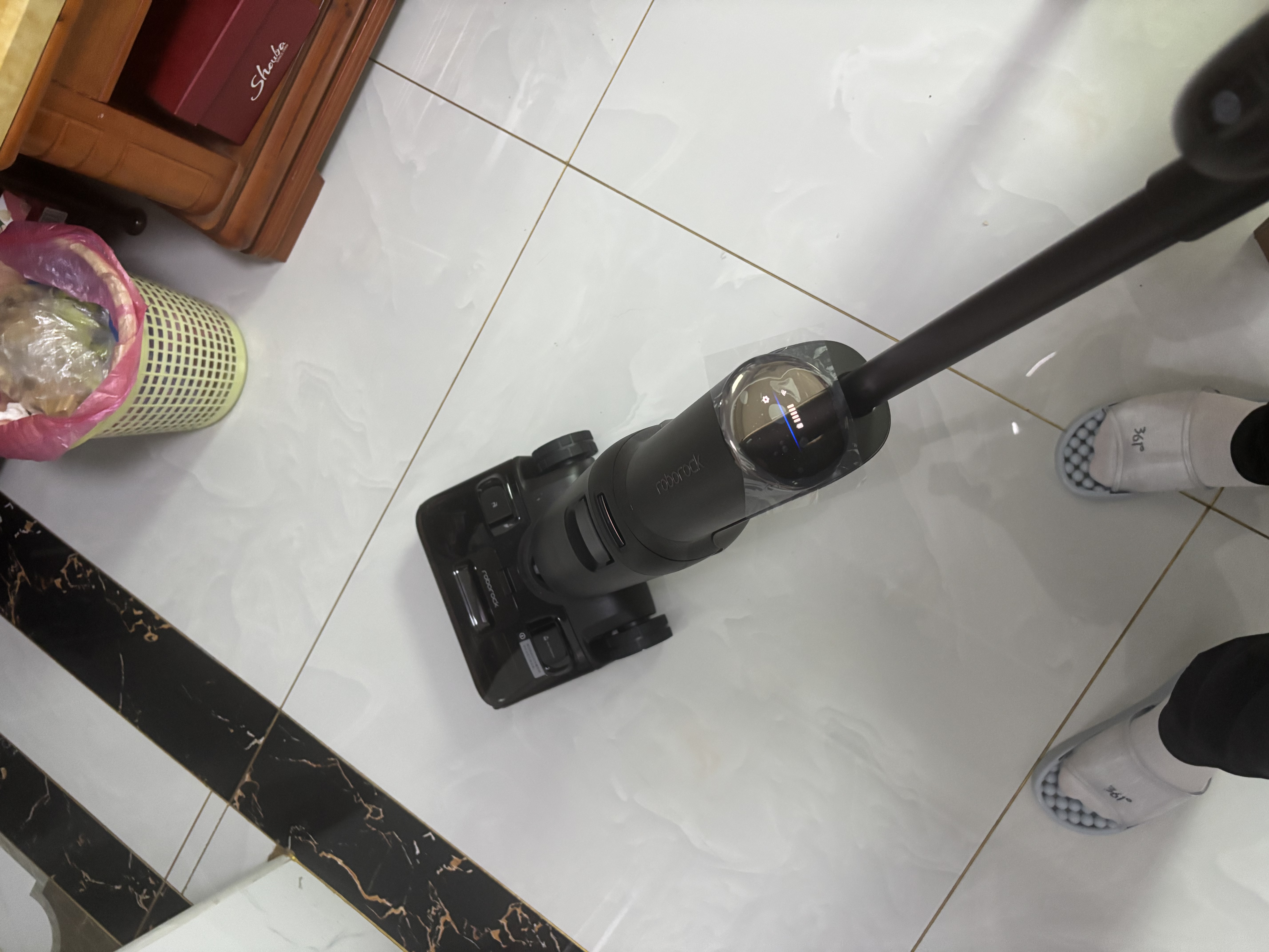 石头【价保11.11开门红】A30 Pro2.0洗地机【AI全向助力】25kPa吸力95℃自动清洗拖地机扫地机器人 实拍图