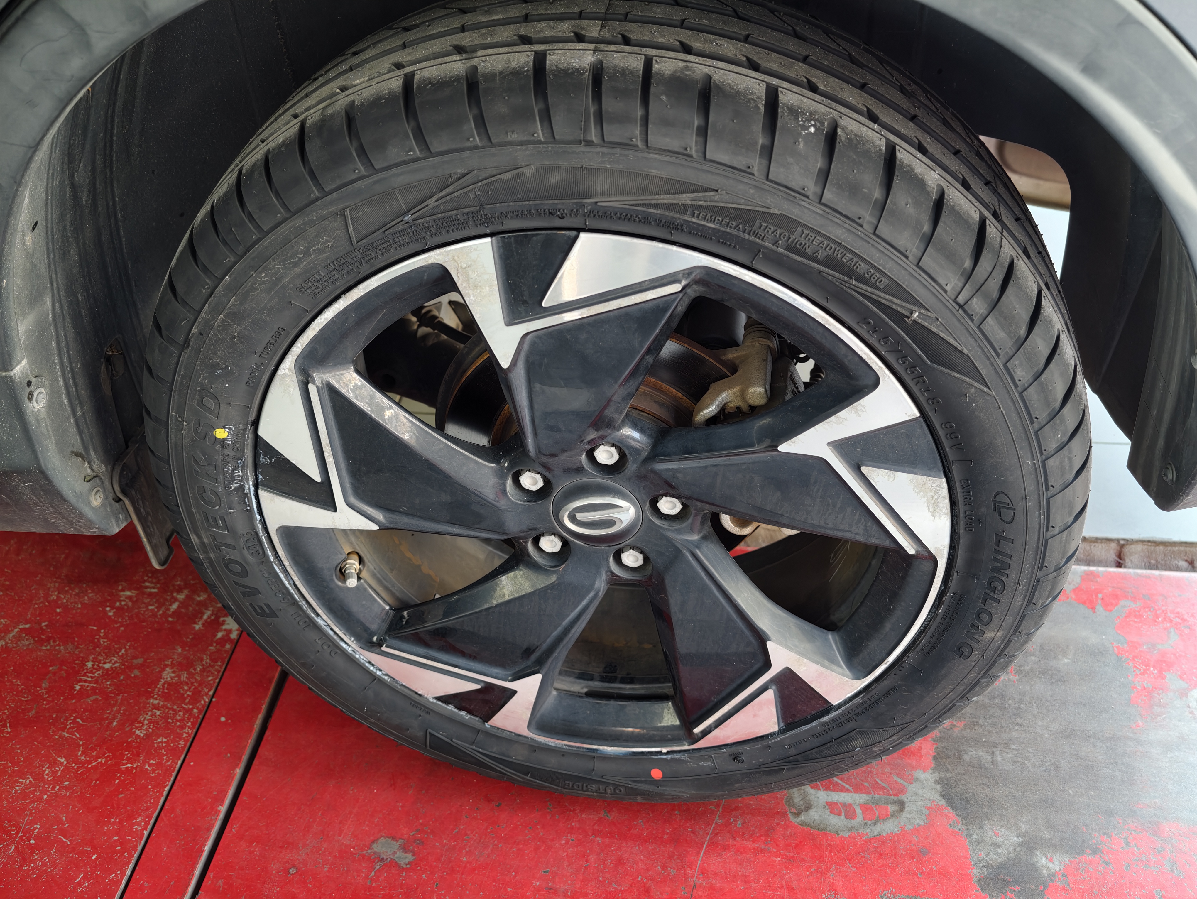 玲珑轮胎汽车轮胎215/55R18 99V XL 玲珑臻选 SD 适配逍客/传祺GS4/东南DX 实拍图