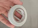 得力（deli）高粘棉纸双面胶带 12mm*10y 学生文具 开学必备学习用品 白色小卷芯单卷凑单 办公用品 30435 实拍图