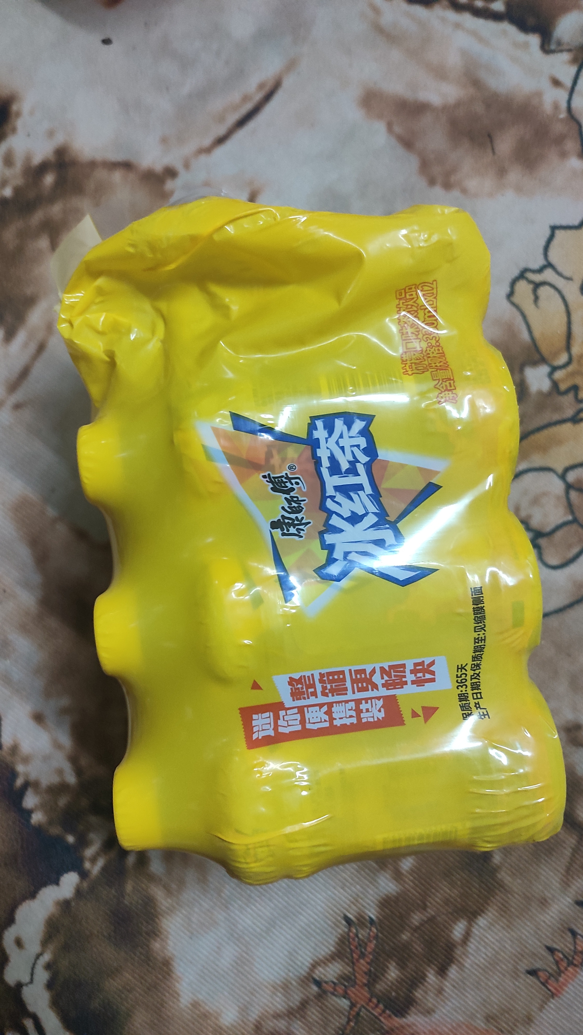 康师傅冰红茶柠檬味330ml*12瓶 红茶饮料饮品轻巧装整箱 热门商品 实拍图