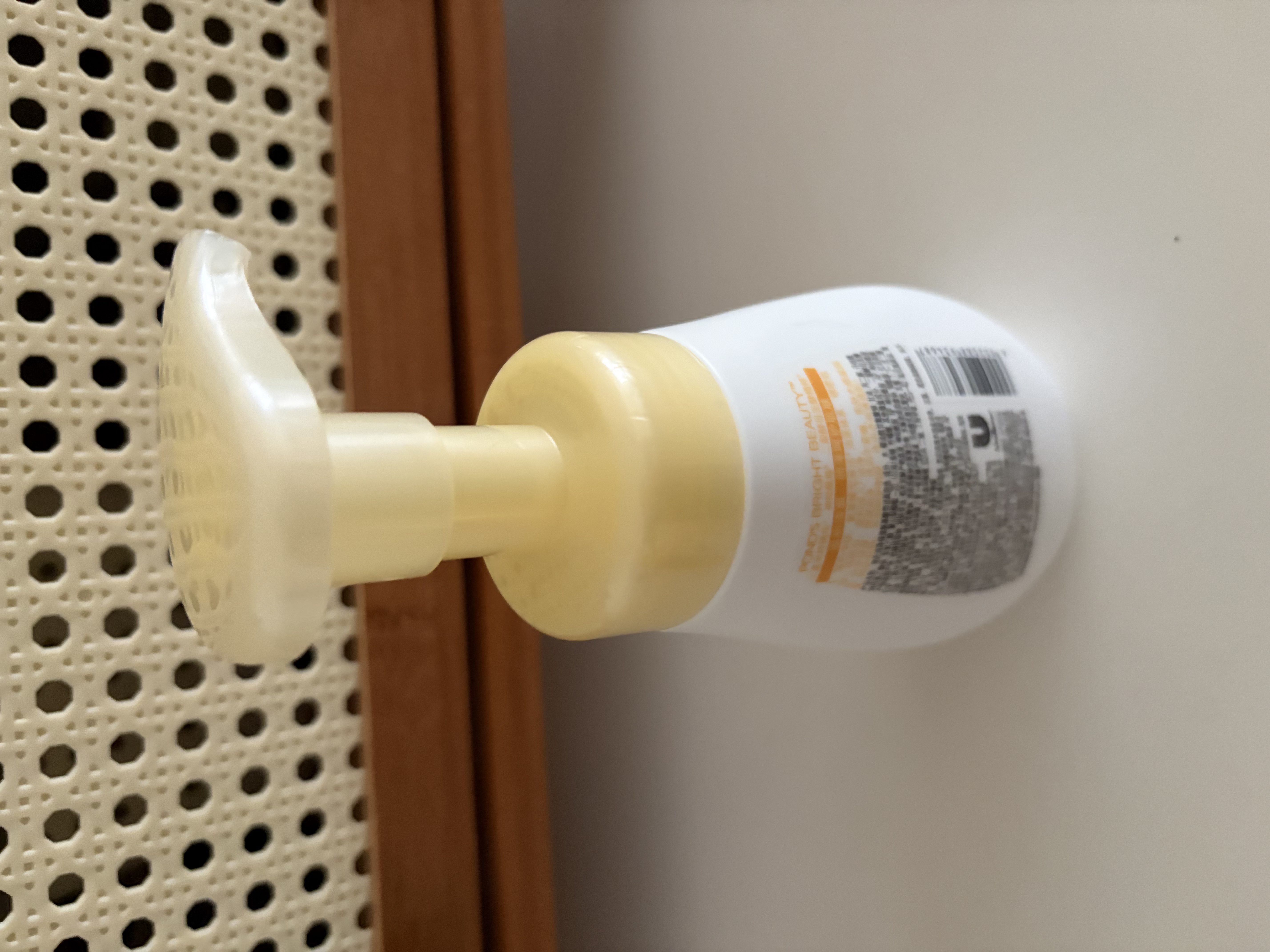 旁氏（POND'S）米粹润泽保湿洁面泡泡160ml 氨基酸洗面奶男女去角质 实拍图