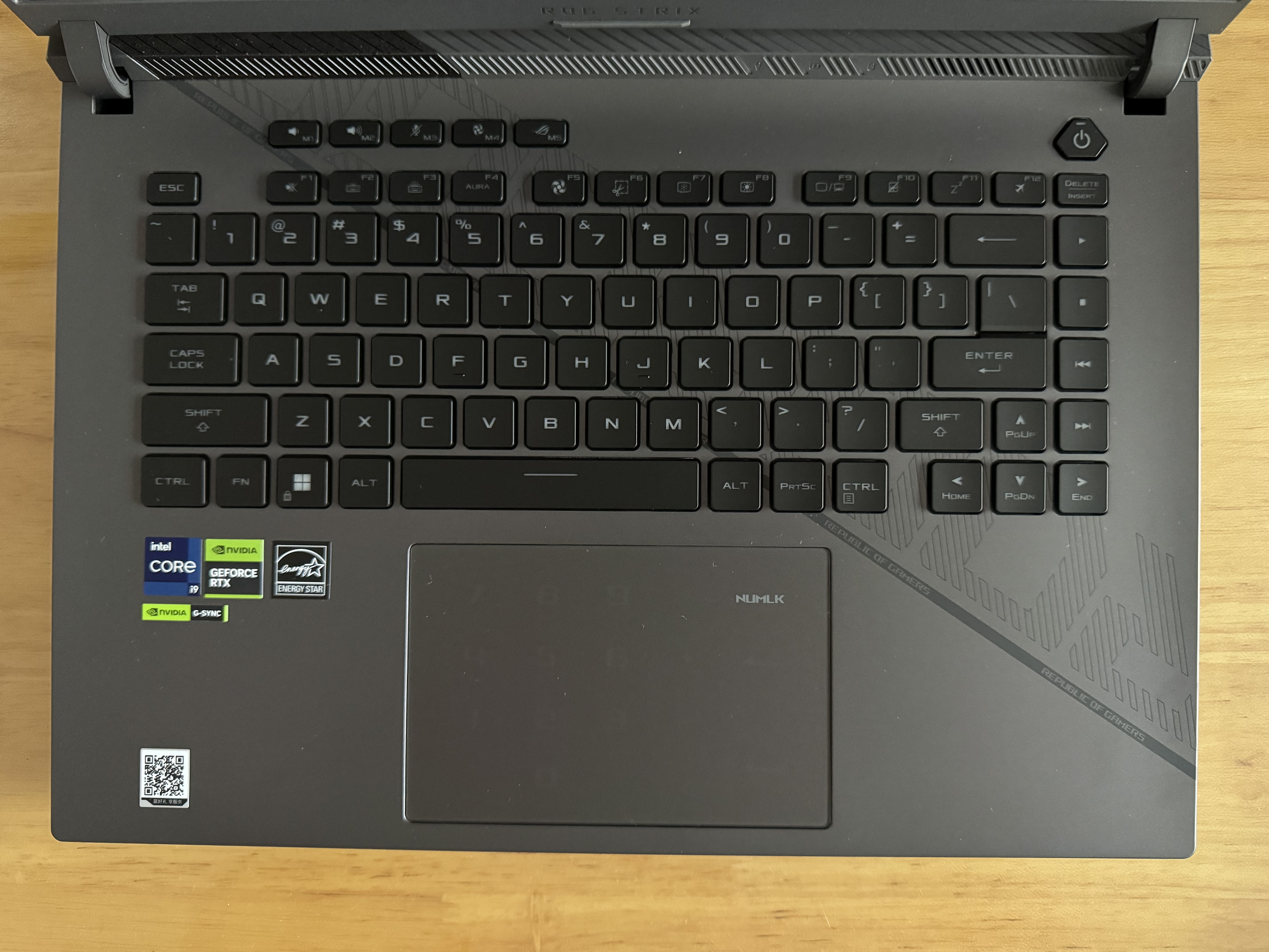 ROG【学生电竞首选】 枪神8 16英寸 RTX4060满血 14代酷睿i9 星云屏游戏本笔记本电脑 i9-14900HX/RTX4060 1T固态+16G内存 官方标配 16英寸 2.5K 240H 实拍图