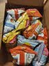 乐事（Lay's）薯片休闲零食膨化食品 135/104/90克经典原味零食 多种混合口味 得克萨斯烧烤味135克 实拍图