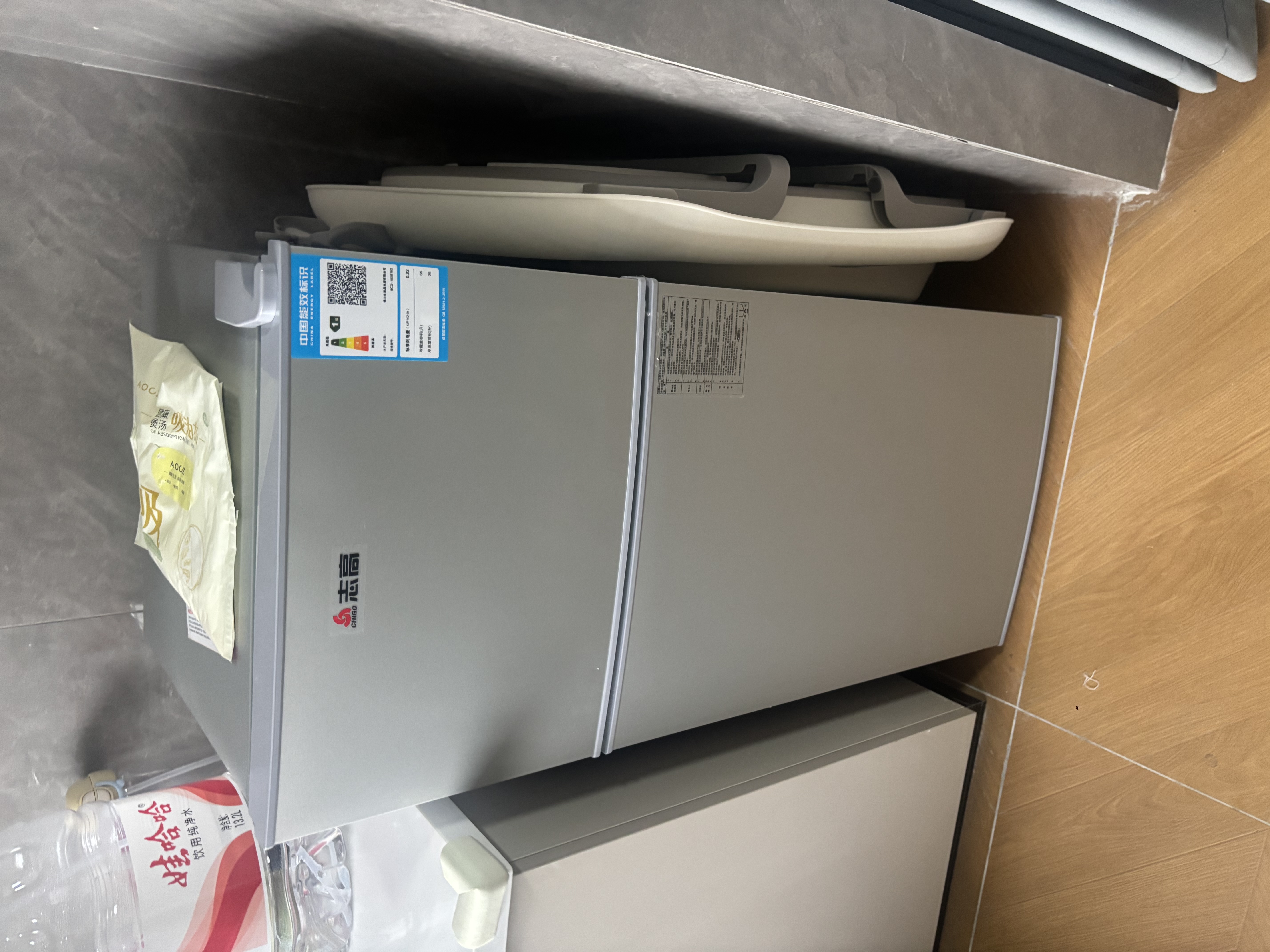 志高电冰箱双门家用节能冰箱出租屋冷藏冷冻环保迷你冰箱办公室公寓租房宿舍低噪电冰箱 【配置升级 S198加厚款】银色一级能效 实拍图