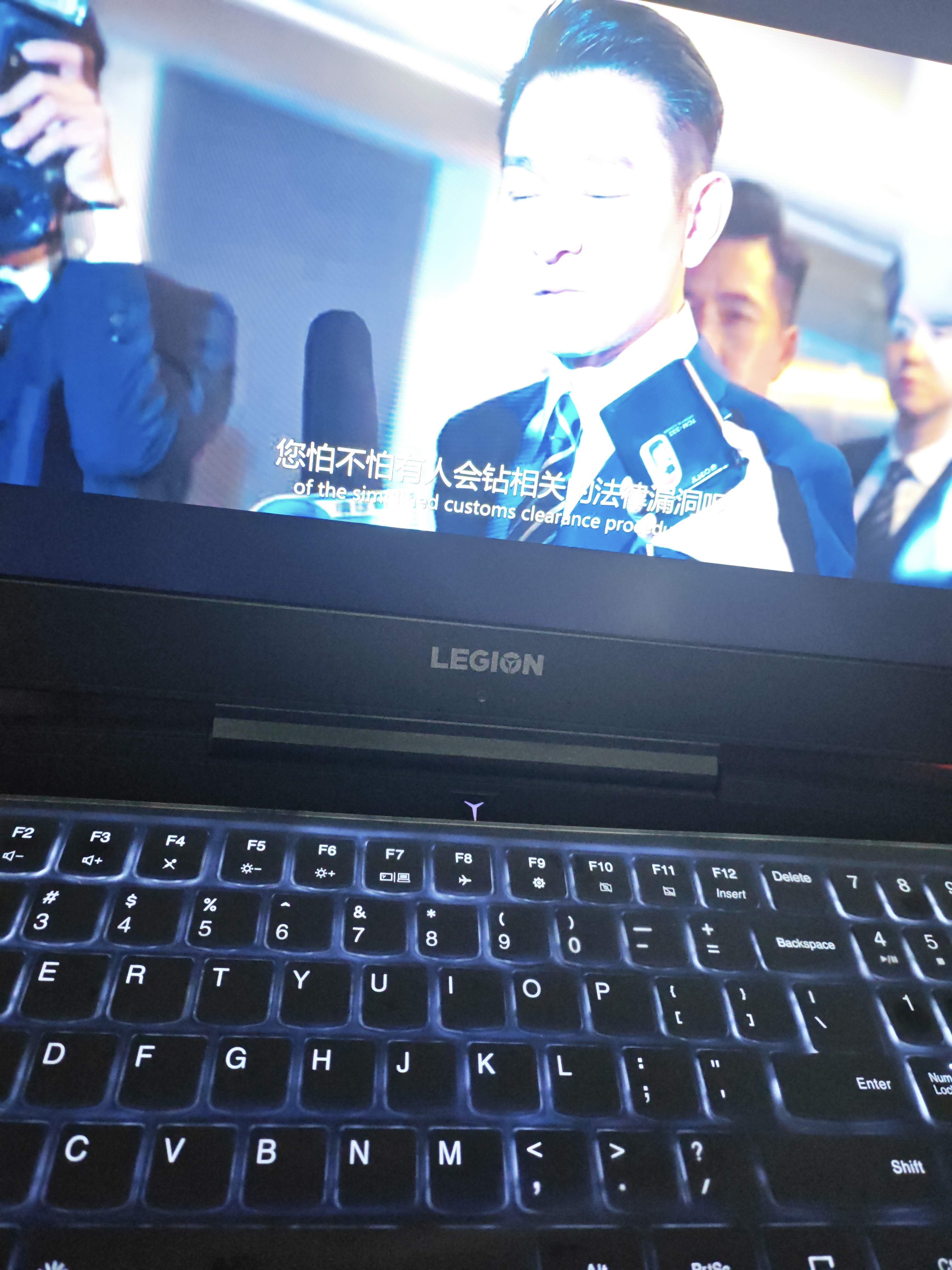 联想（Lenovo)拯救者15.6寸Y7000/R9000P高刷电竞游戏本i73060二手笔记本电脑 95新Y7000Pi7-9750H1660Ti高刷 高配16G内存+512G固态 实拍图
