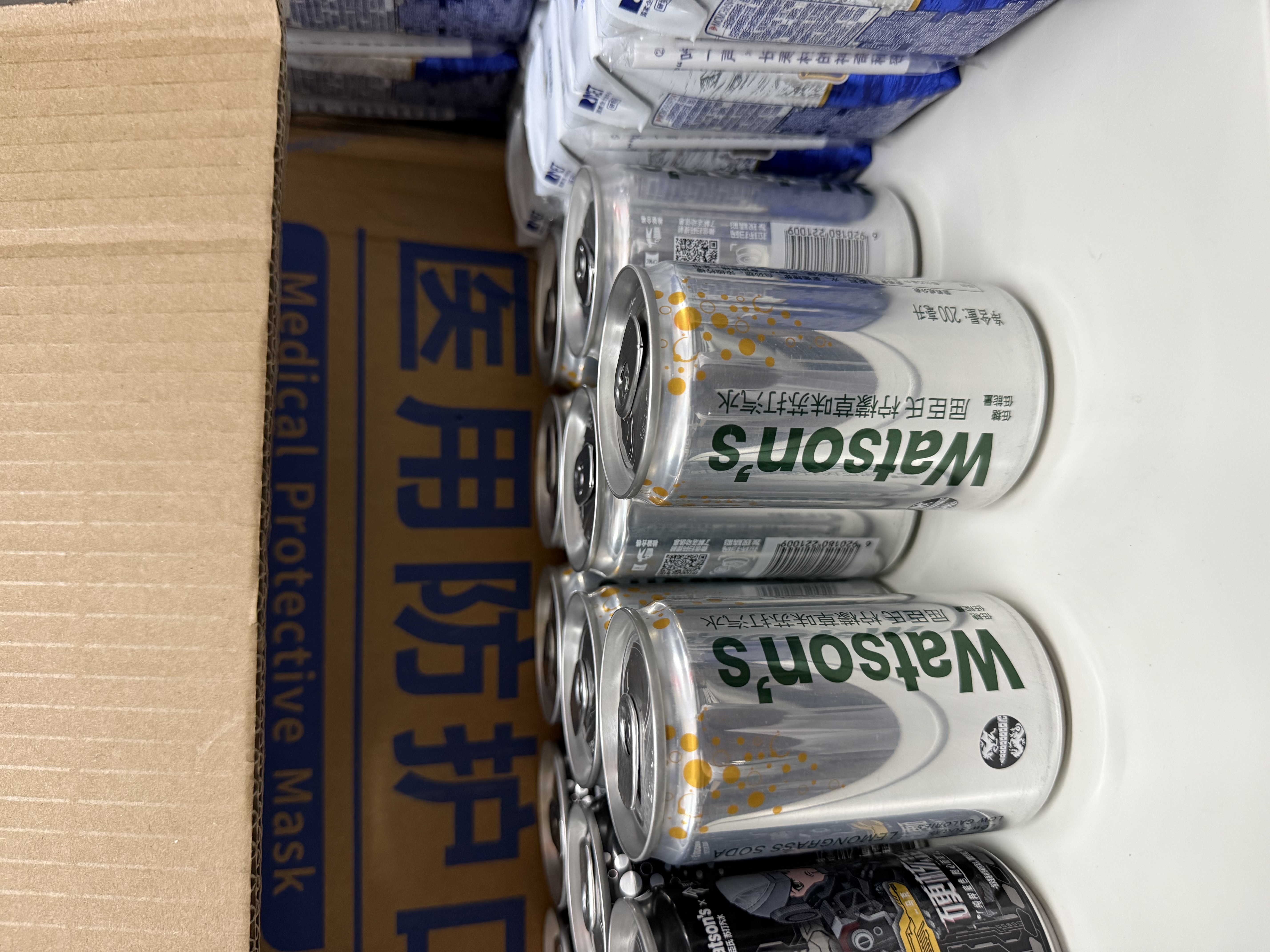 屈臣氏（Watsons）苏打水柠檬草味低糖0脂低卡饮料解腻调酒200mL*24罐整箱 实拍图