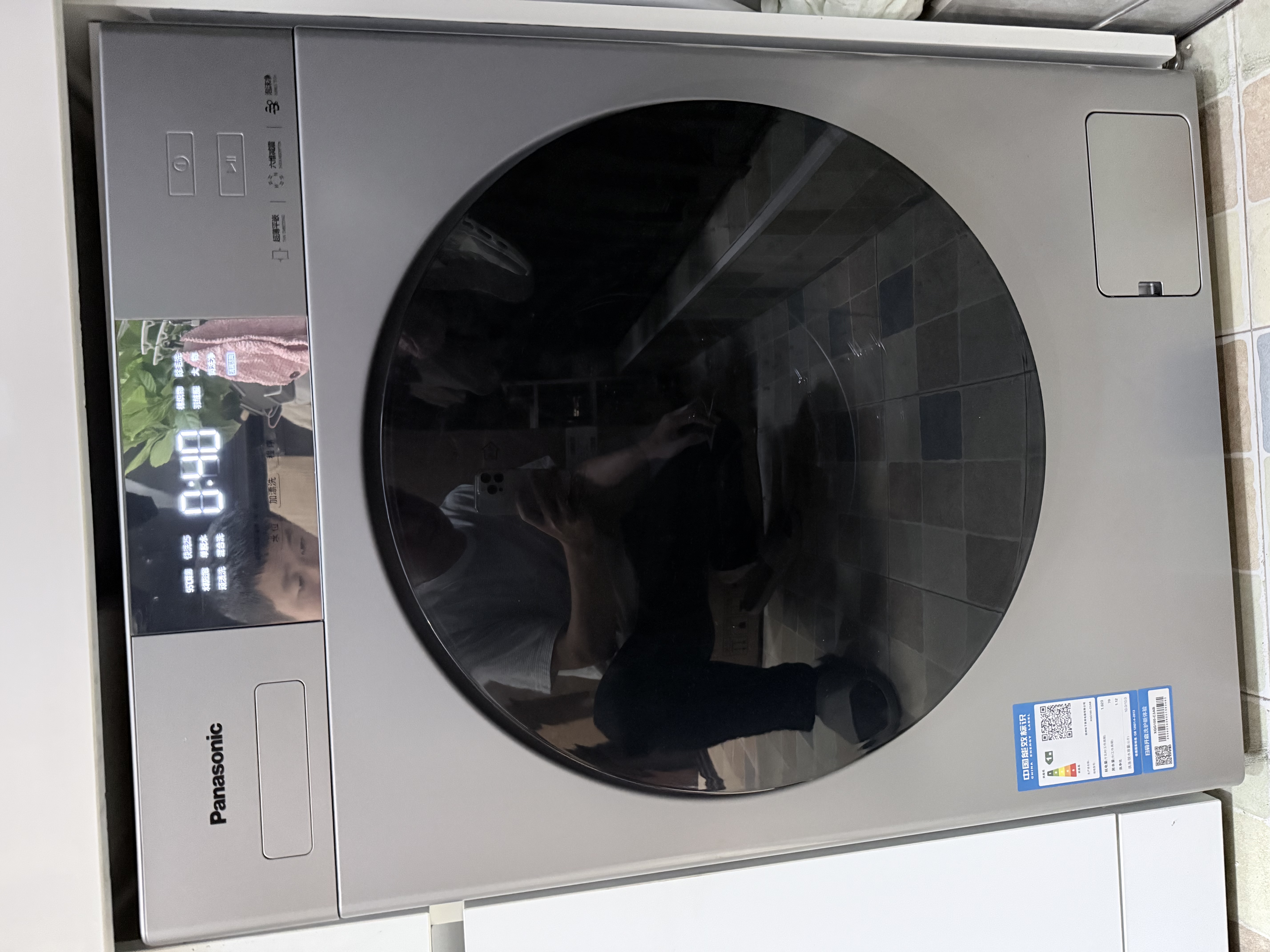松下（Panasonic）大海豹京选 滚筒洗衣机 10KG大容量全自动 泡泡精华洗 快洗除菌螨 羊毛羽绒洗 XQG100-C3AB 实拍图