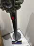 戴森（DYSON） V8 Cyclone 无绳吸尘器 手持无线吸尘器 除螨 宠物 家庭适用 实拍图