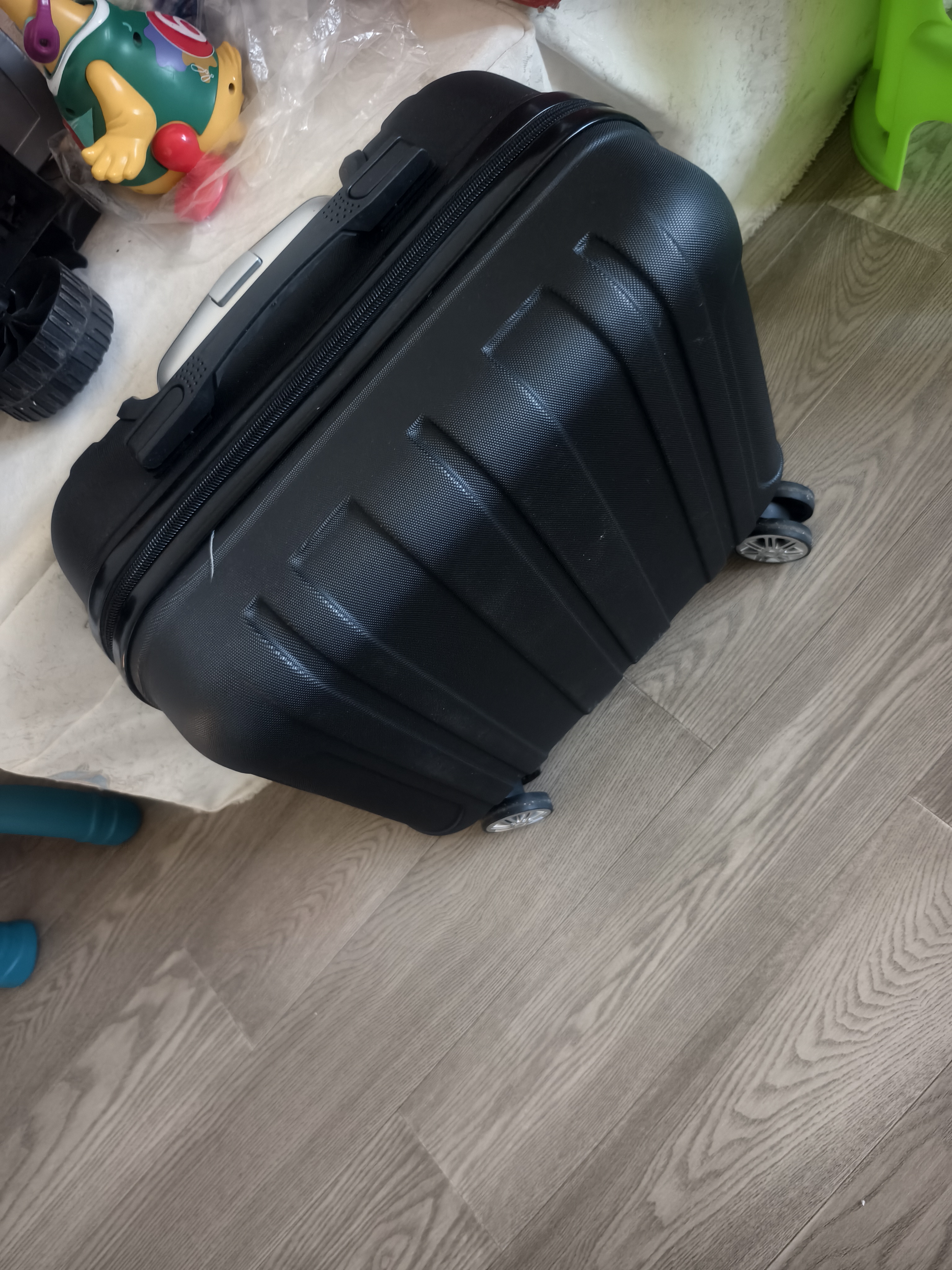 鹃羚行李箱小型可登机箱学生儿童拉杆箱旅行箱男女生密码箱次日达皮箱 米黑色升级三节拉杆加厚箱体隔层内衬-次日达 18英寸  出差旅游可上飞机免托运【出口转内销】 实拍图