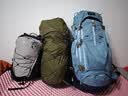 京东京造 运动户外登山旅行双肩包 休闲徒步男士背包书包25L 银灰色 实拍图