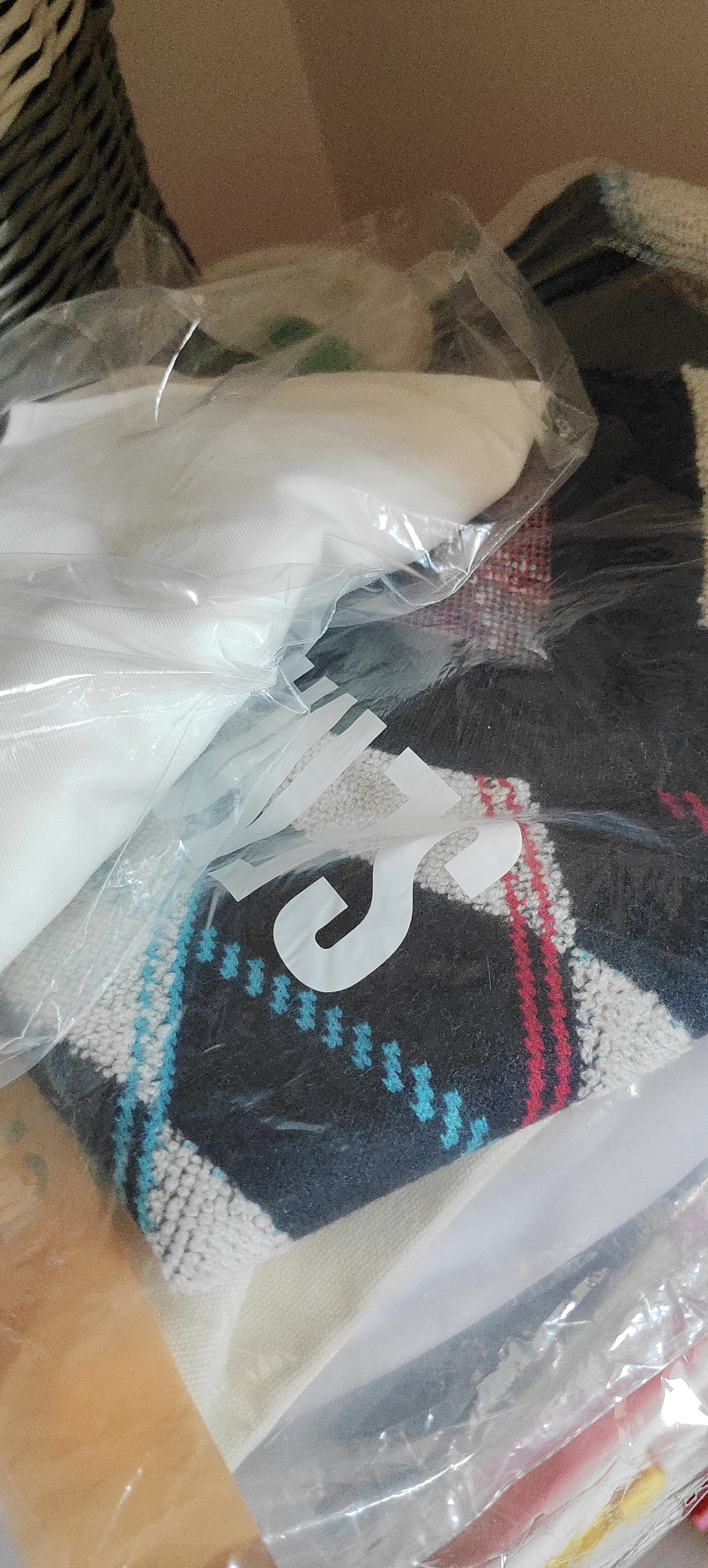 森马（Semir）长袖衬衫女冬季菱形格V领短背心易打理衬衣俏皮学院风两件套 蓝红色调00386 S 实拍图