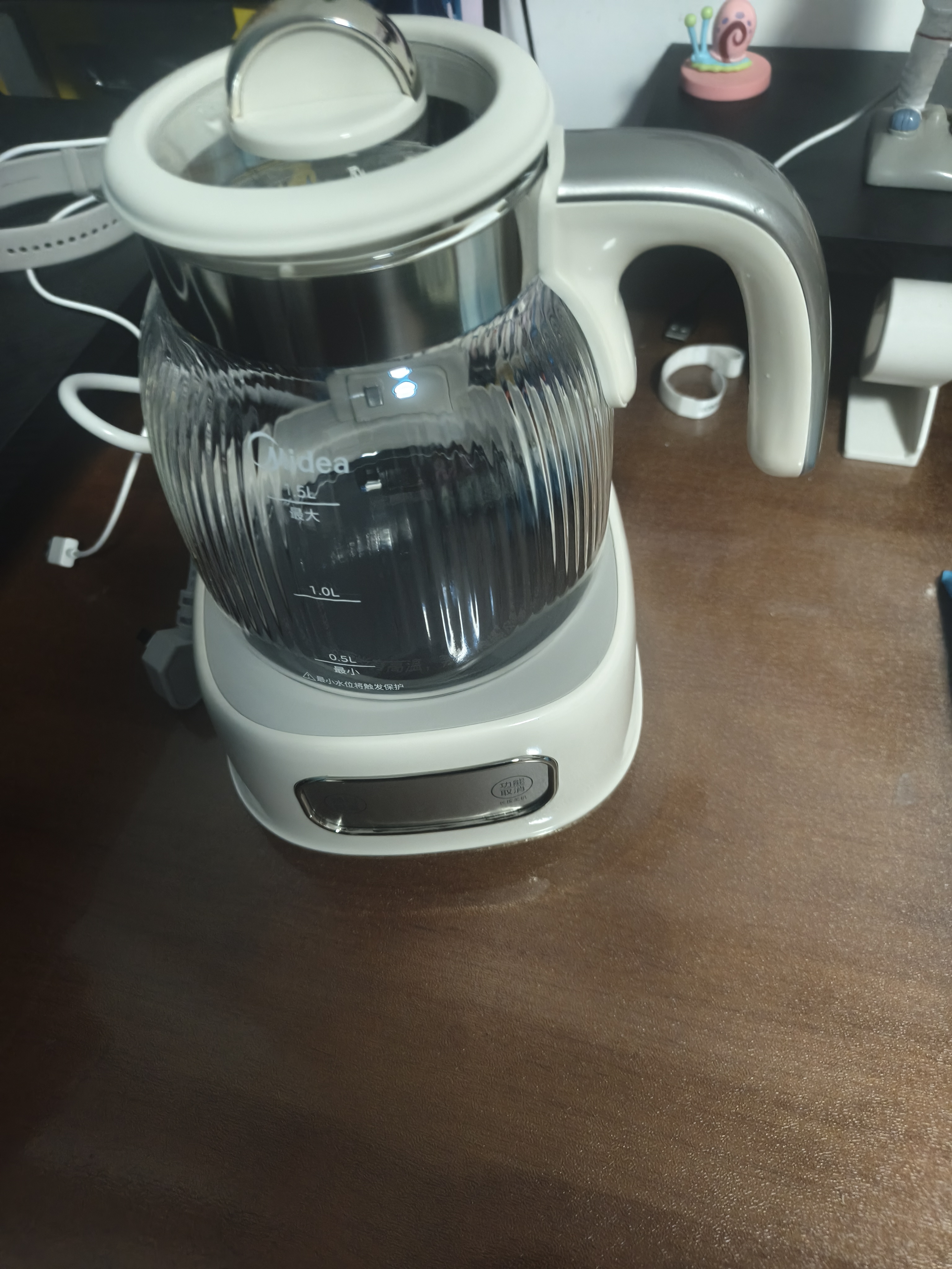 美的（Midea）0胶水全玻璃全自动养生壶煮茶壶母婴智能泡奶机烧水壶恒温电热水壶辅食机花茶壶 MK-YS15B105 1.5L 实拍图