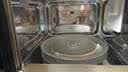 海尔（Haier）白巧不锈钢微波炉 0涂层360°转盘加热 旋转操作易洁耐用内胆 家用小型 老人适用 HW-M2003JW 实拍图