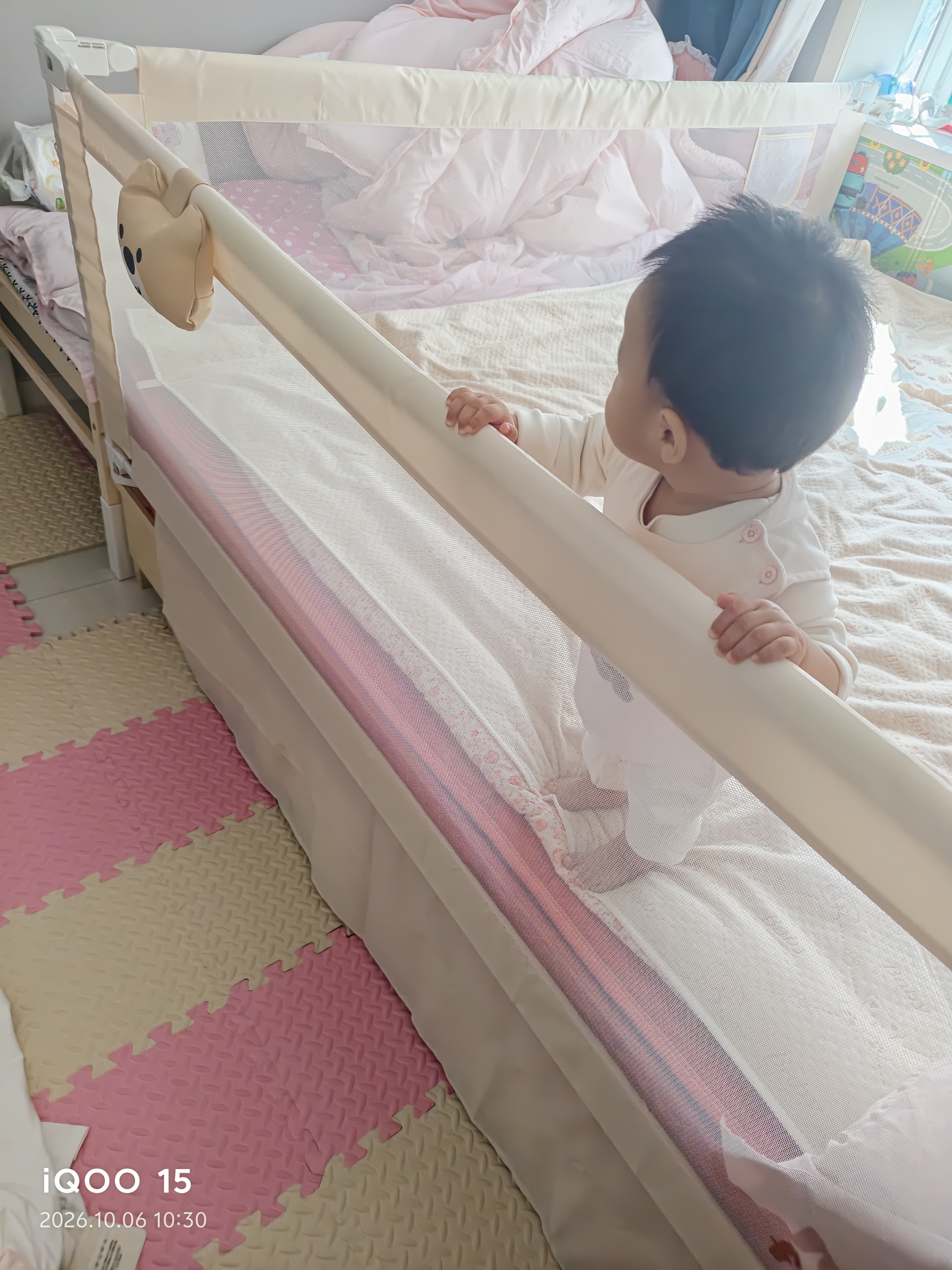 慕卡索床围栏婴儿童床护栏防摔床边围挡宝宝防掉床上挡板安全护栏免打孔 莫奈花园&布朗小熊 三面装 2.0+2.2+2.2米 实拍图