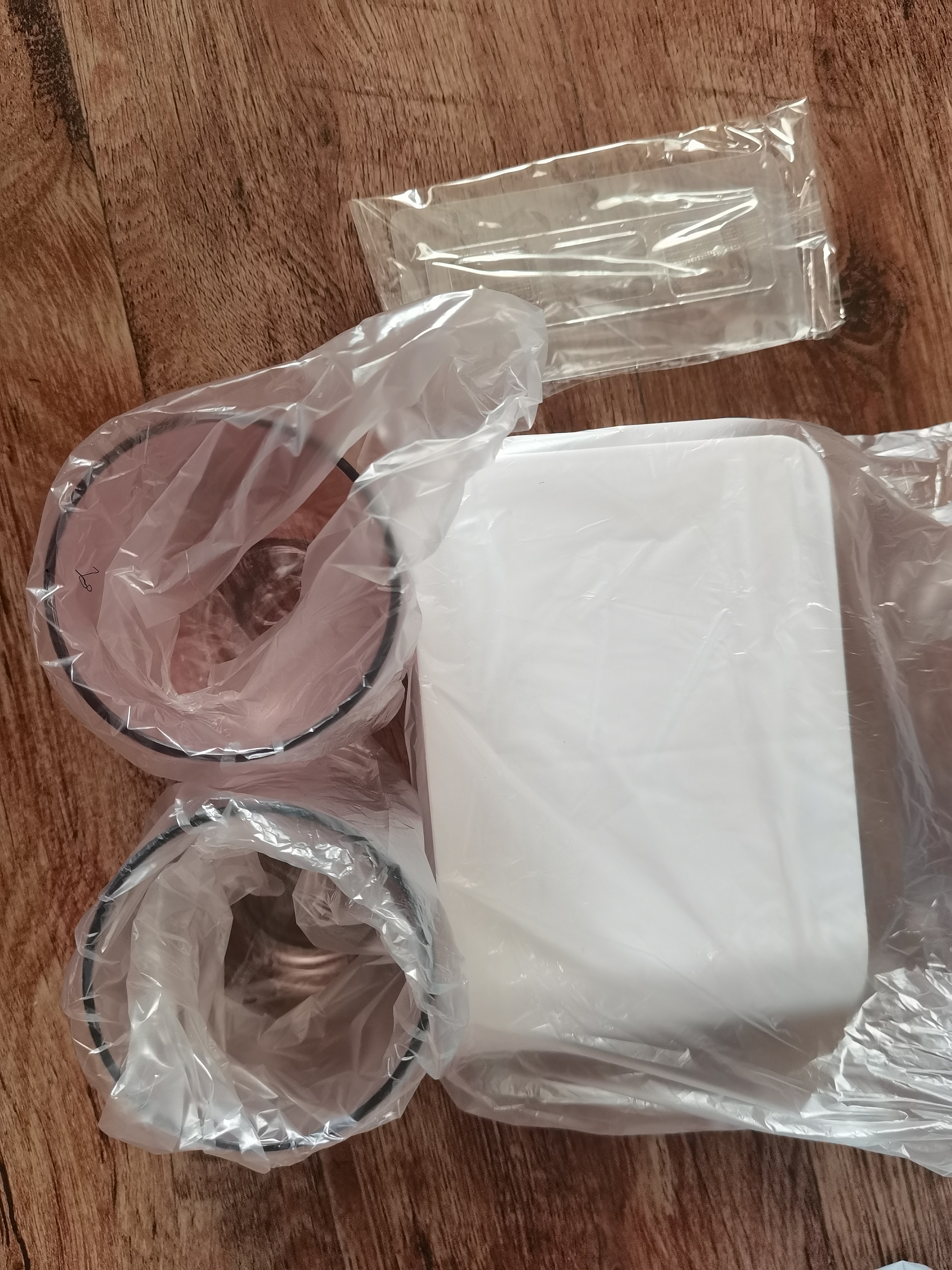 京东京造 Air系列牙刷架免打孔漱口杯卫生间壁挂刷牙杯套装浴室置物架双杯 实拍图