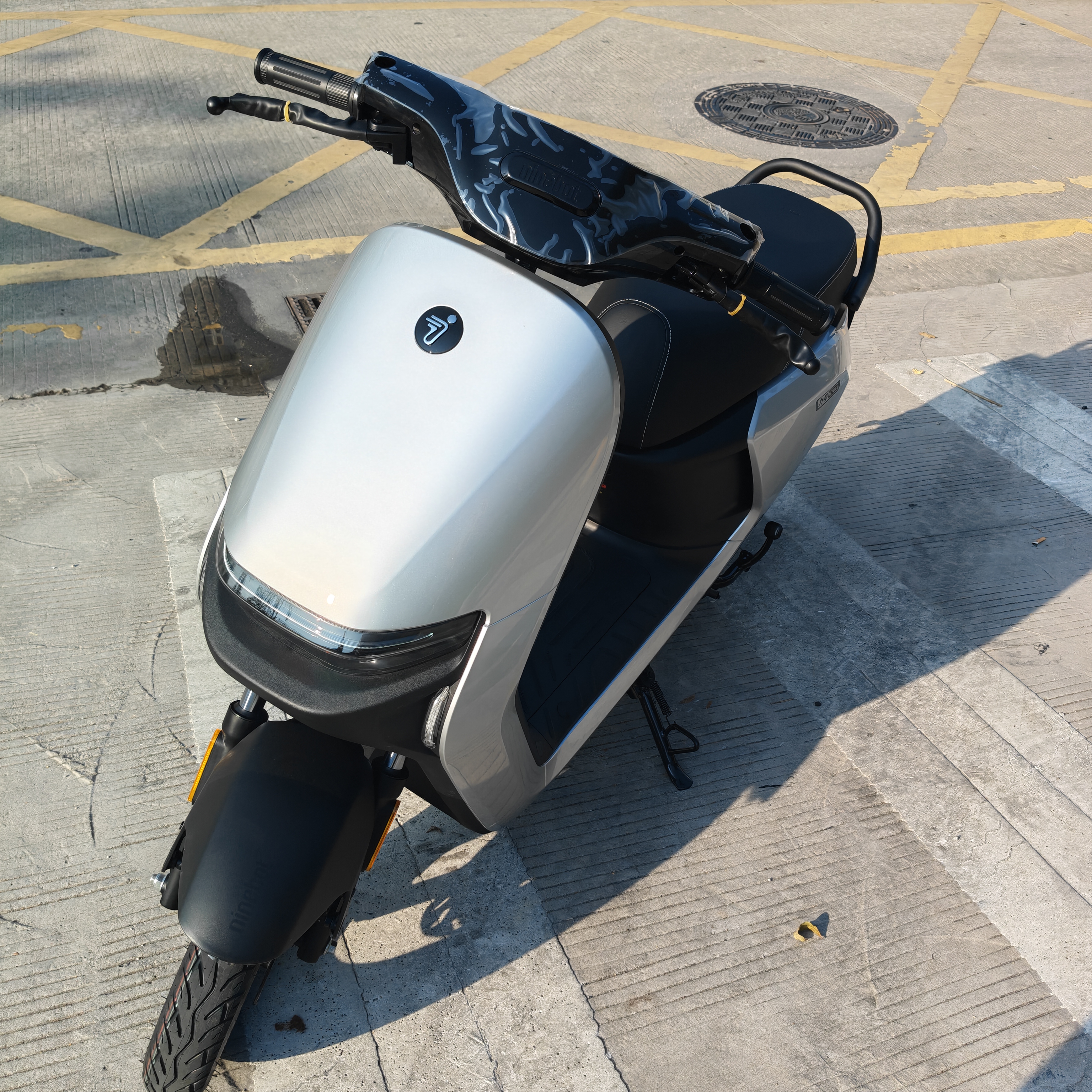 九号（Ninebot）电动车N70C电动轻便摩托车 9号智能助力电轻摩全速真续航-吉利银 实拍图