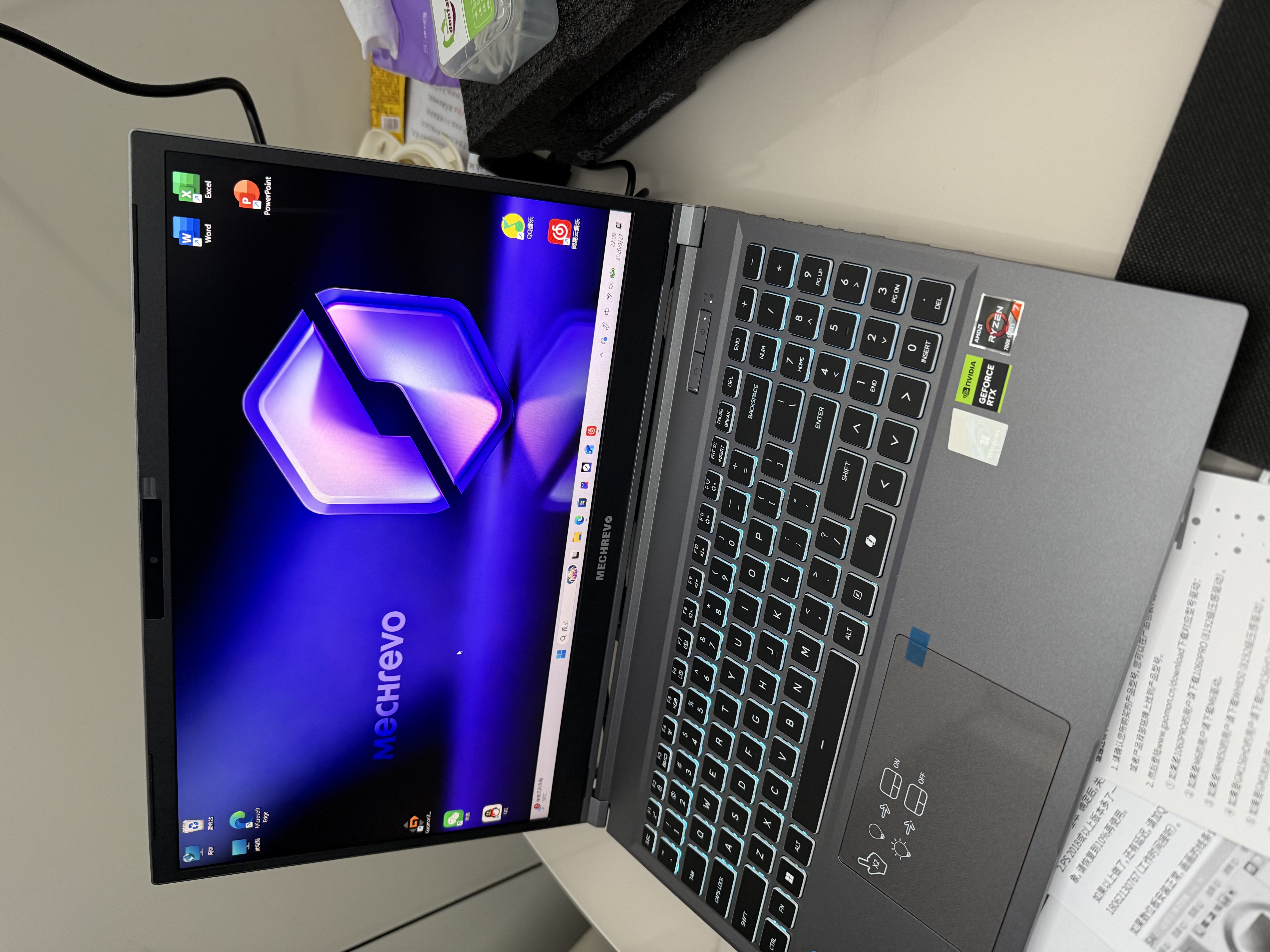 机械革命蛟龙16Pro游戏本 2026新款锐龙R7HX/R9HX 旗舰AIPC 满血5070/5060 蛟龙15K学生设计笔记本电脑 蛟龙15K/R7-7445H/4050满血/165Hz 升级推荐: 实拍图