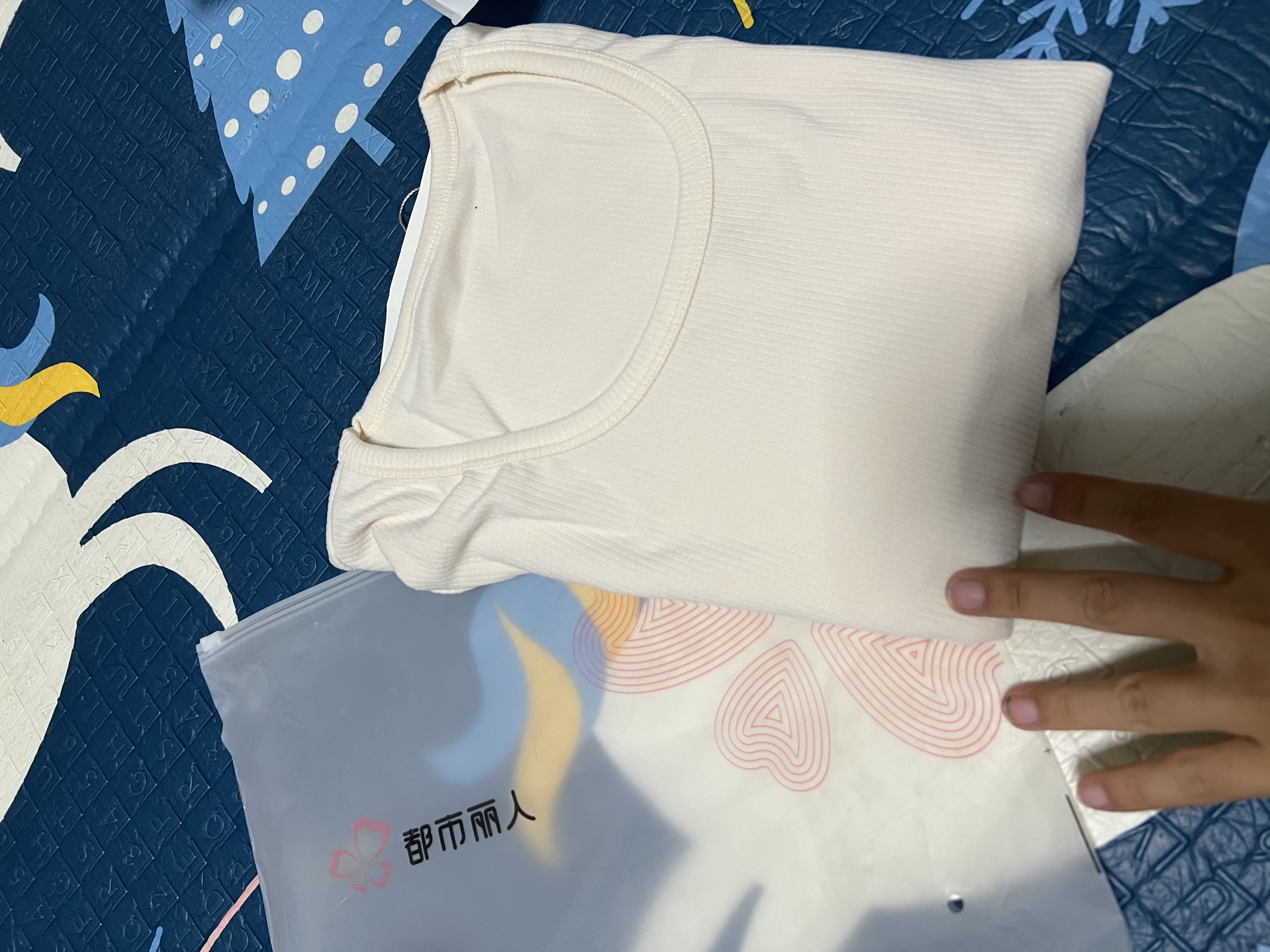 都市丽人10A抑菌低领打底衫女秋冬磨毛加厚基础上衣女长袖修身柔软内搭 实拍图