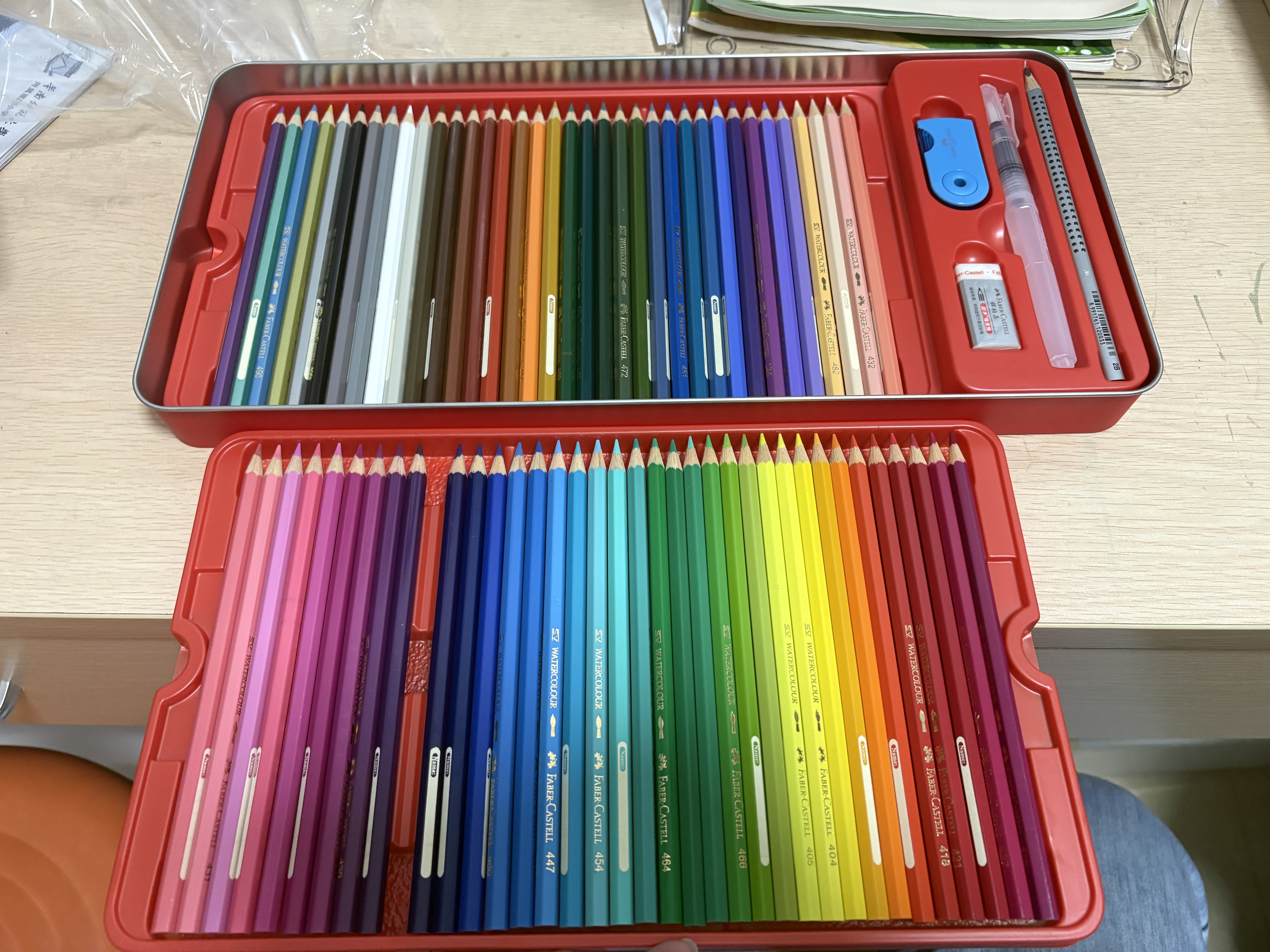 辉柏嘉（Faber-castell）开学季彩铅水溶性彩色铅笔绘画套装工具儿童礼物 72色红铁盒装（配笔刨+橡皮）115973美术写生 实拍图