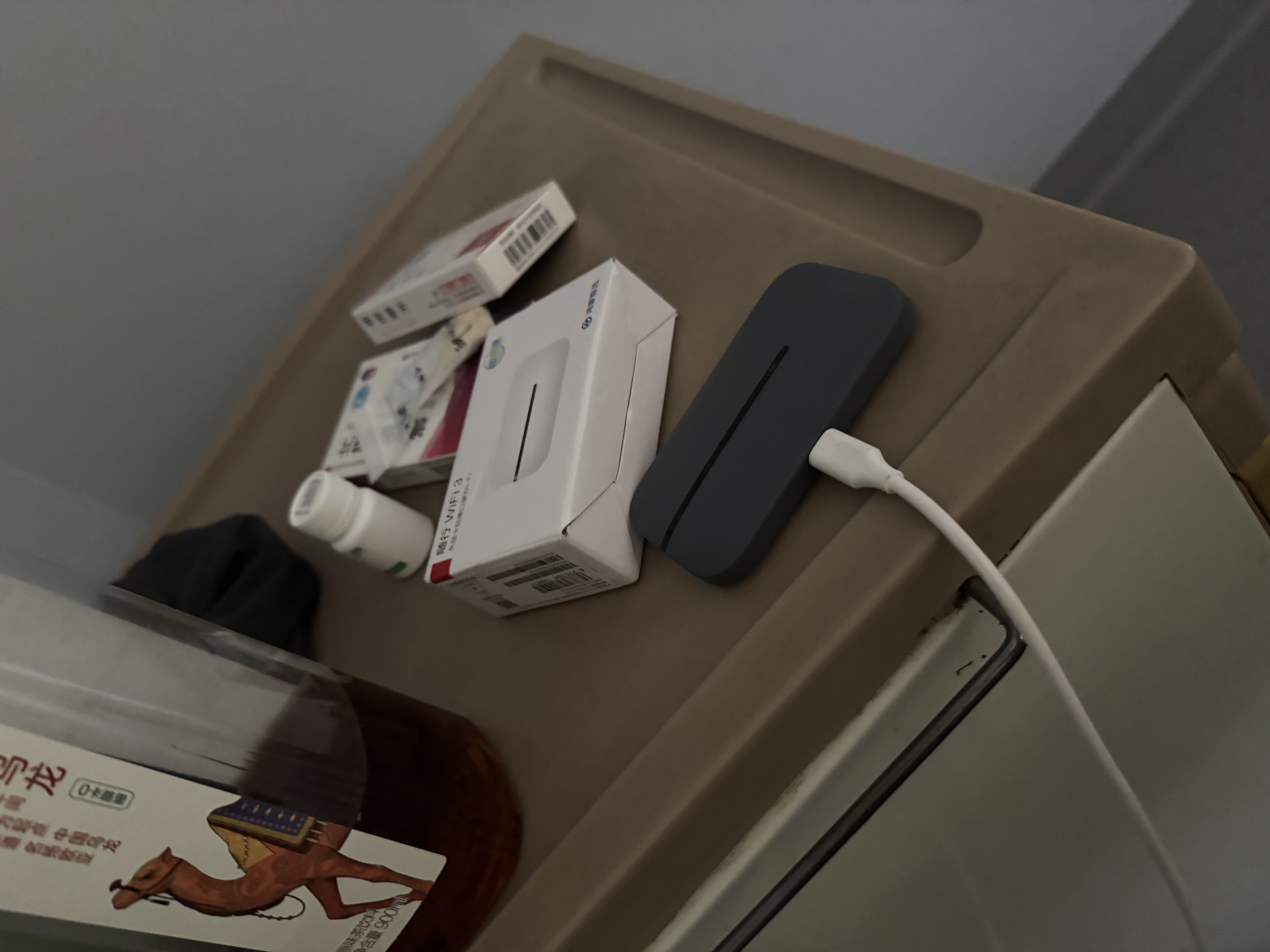 华为鸿蒙智选随身wifi6移动无线随行WiFi3网络4g无线网卡携带无限制多网全国通用流量2026款5G AX15B 升级WiFi6灰【多网切换】晒单送备用电池 实拍图