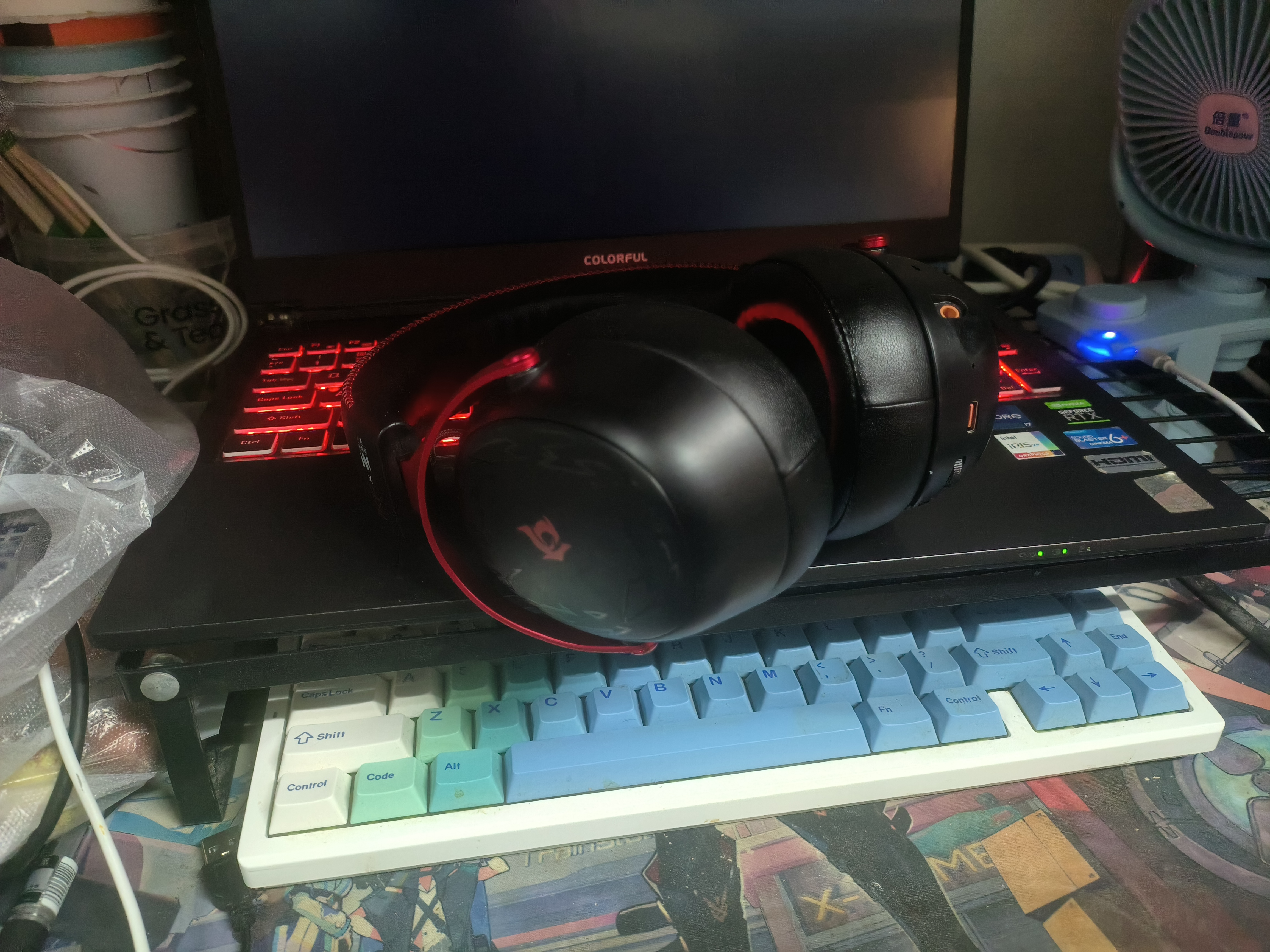 iKF V11 Pro2.0【卡厄思梦境联名礼盒】四模游戏耳机头戴式无线FPS7.1声场三角洲吃鸡FPS专用  黑红色 实拍图